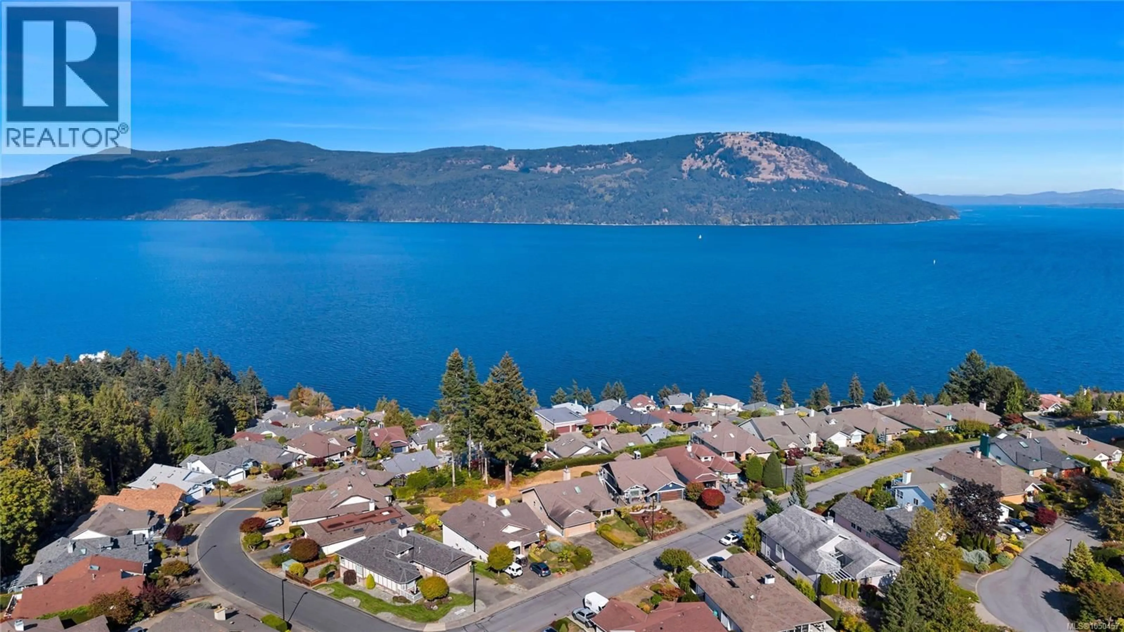A pic from outside/outdoor area/front of a property/back of a property/a pic from drone, water/lake/river/ocean view for 3673 ARBUTUS DRIVE NORTH, Cobble Hill British Columbia V0R1L1