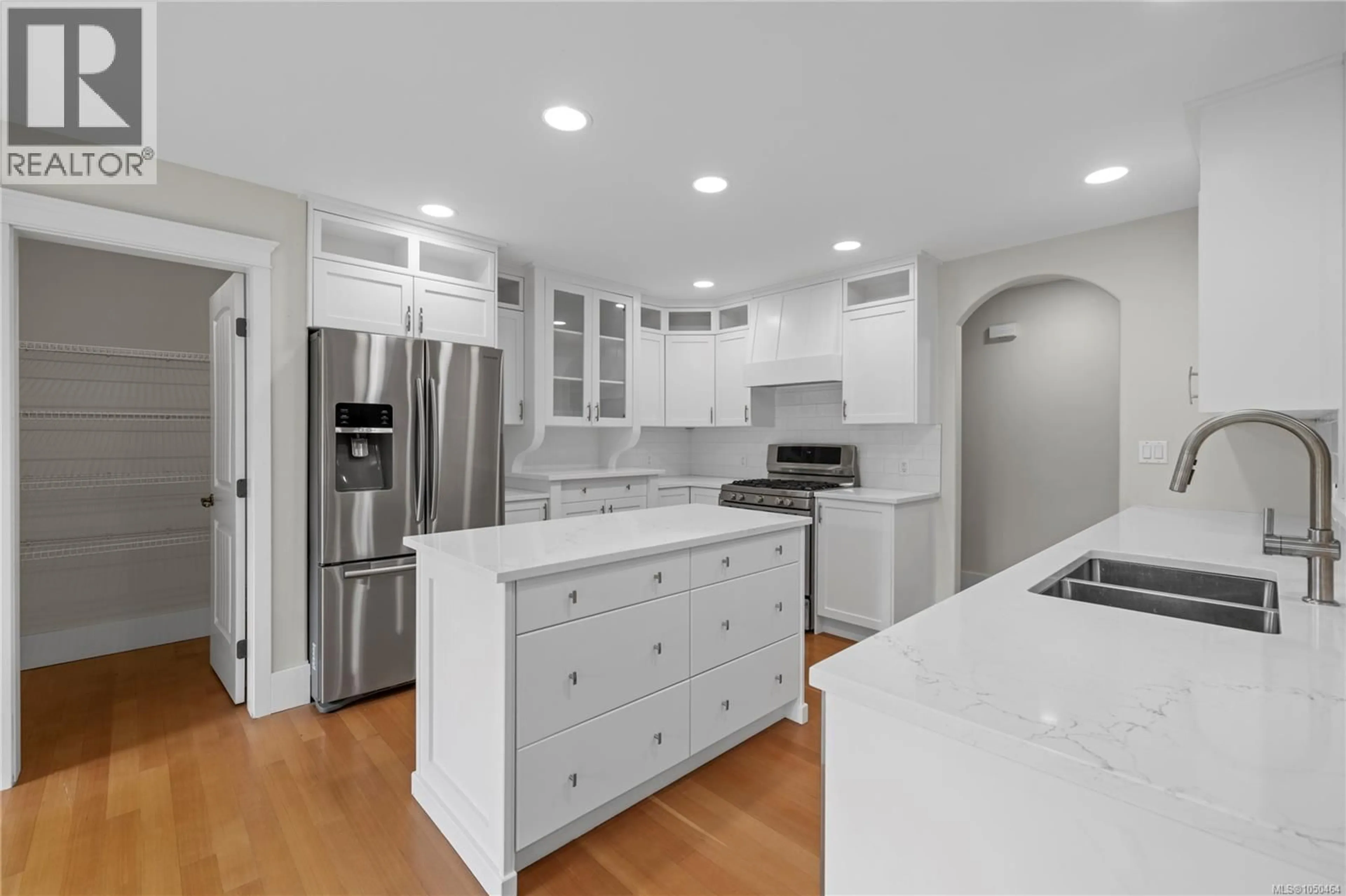 Open concept kitchen, unknown for 647 TEMPLE STREET, Parksville British Columbia V9P1B4