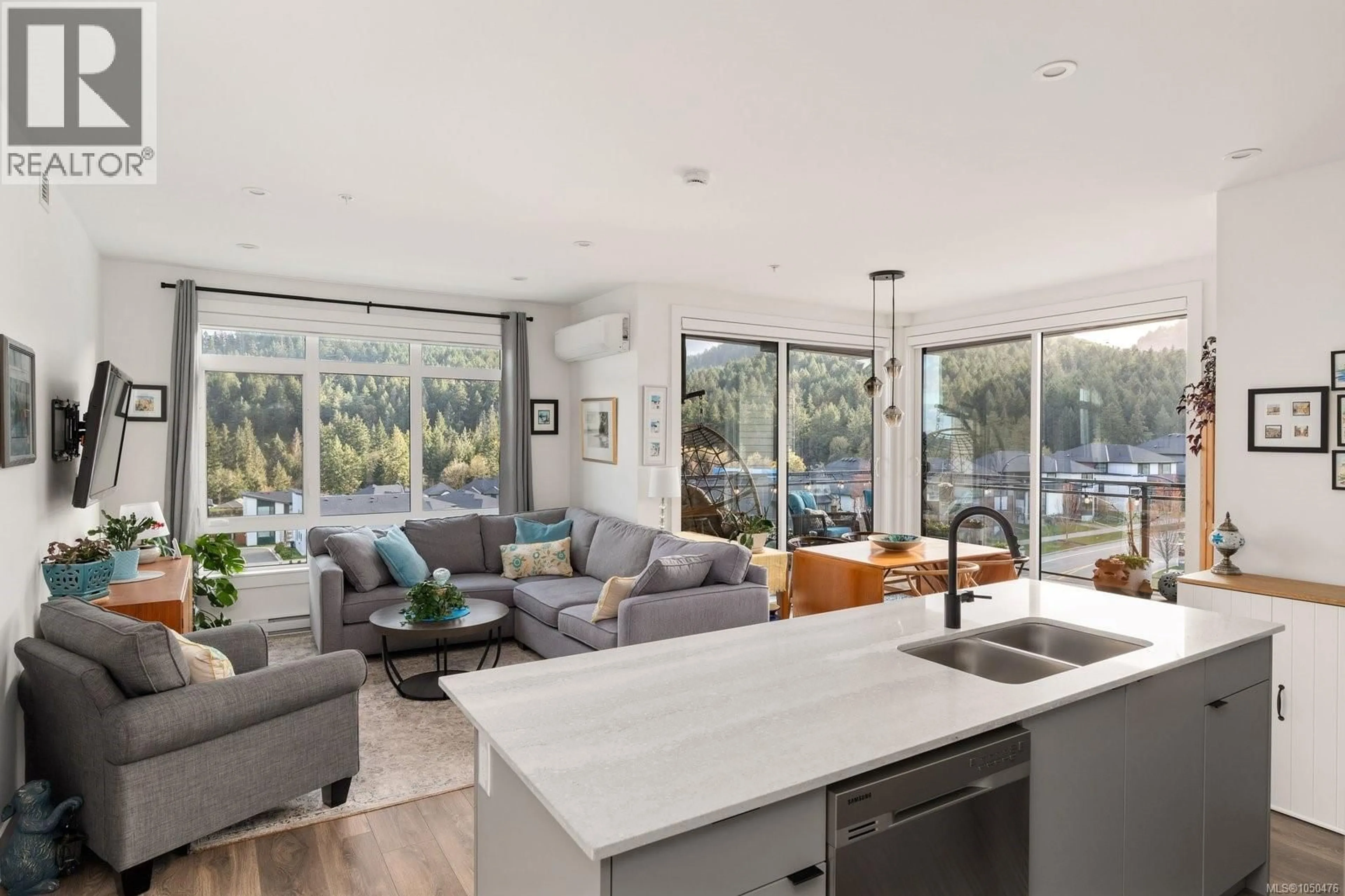 Open concept kitchen, unknown for 402 - 1110 SAMAR CRESCENT, Langford British Columbia V9B7C5