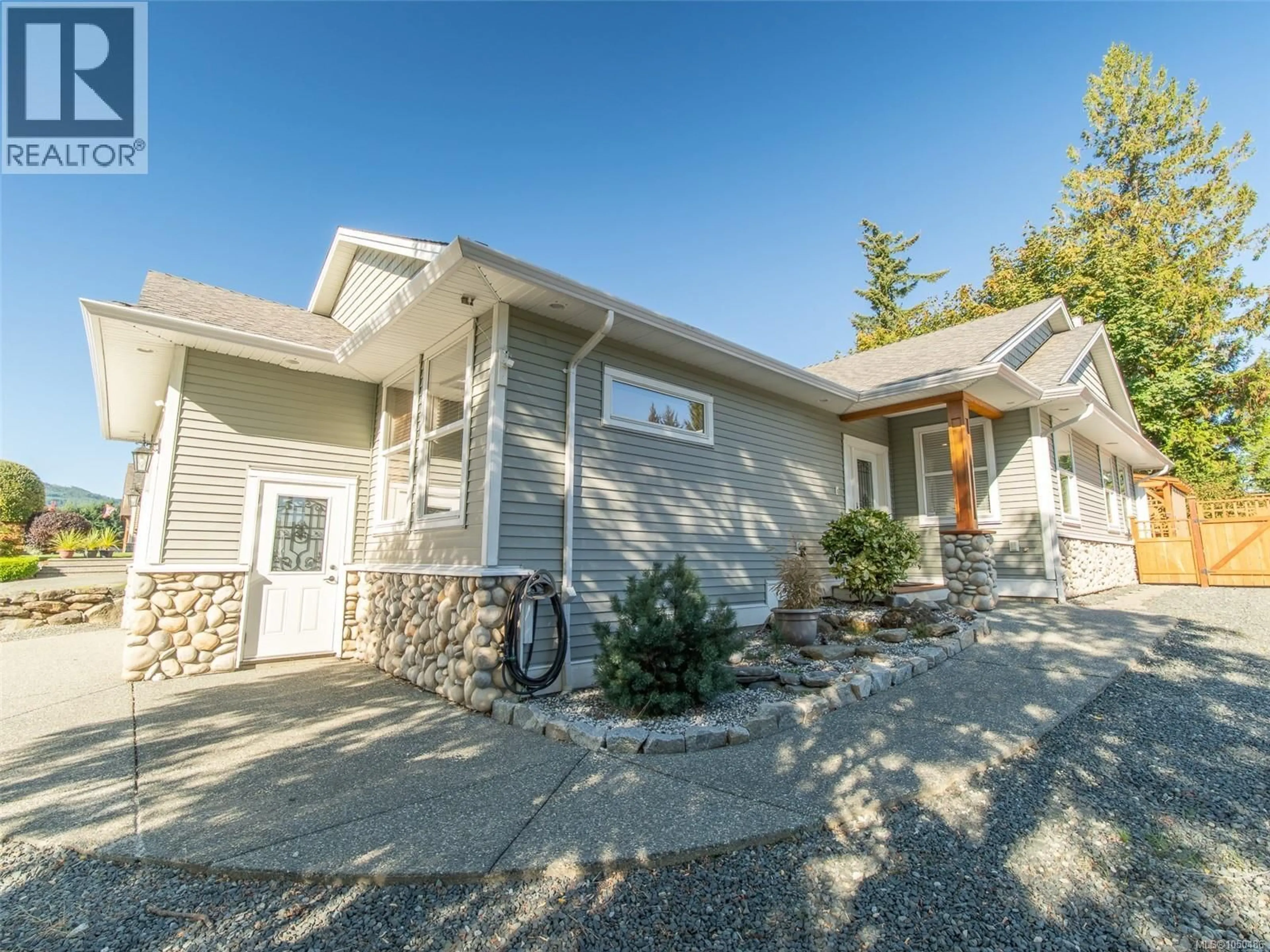 Home with vinyl exterior material, street for 3490 MONTEREY DRIVE, Nanaimo British Columbia V9T6T2