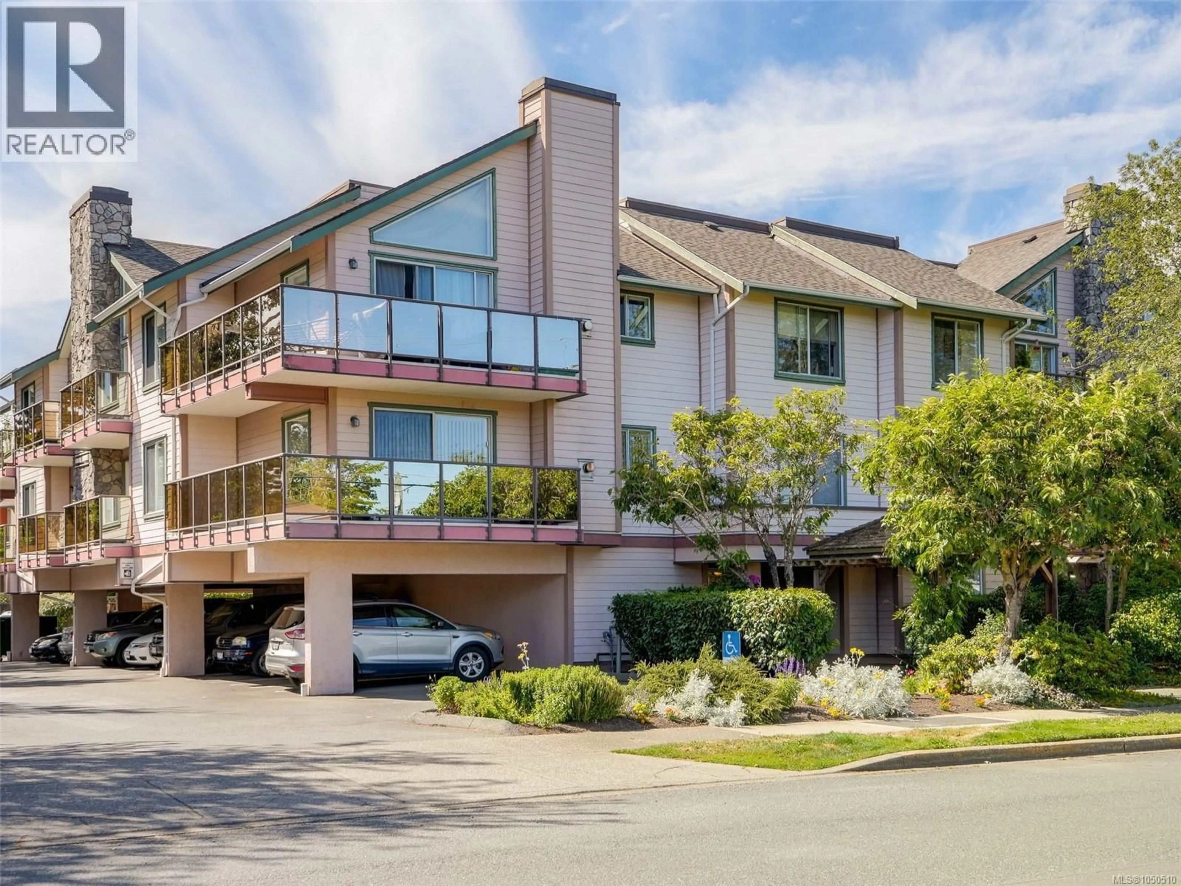 Unknown for 101 - 3724 HARRIET ROAD, Saanich British Columbia V8Z3T2
