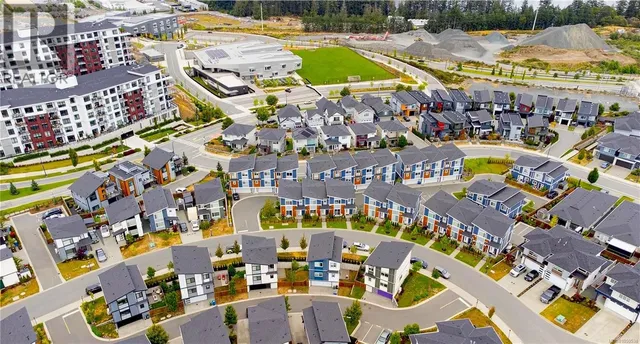 2727 CELESTIAL COURT, Langford 2
