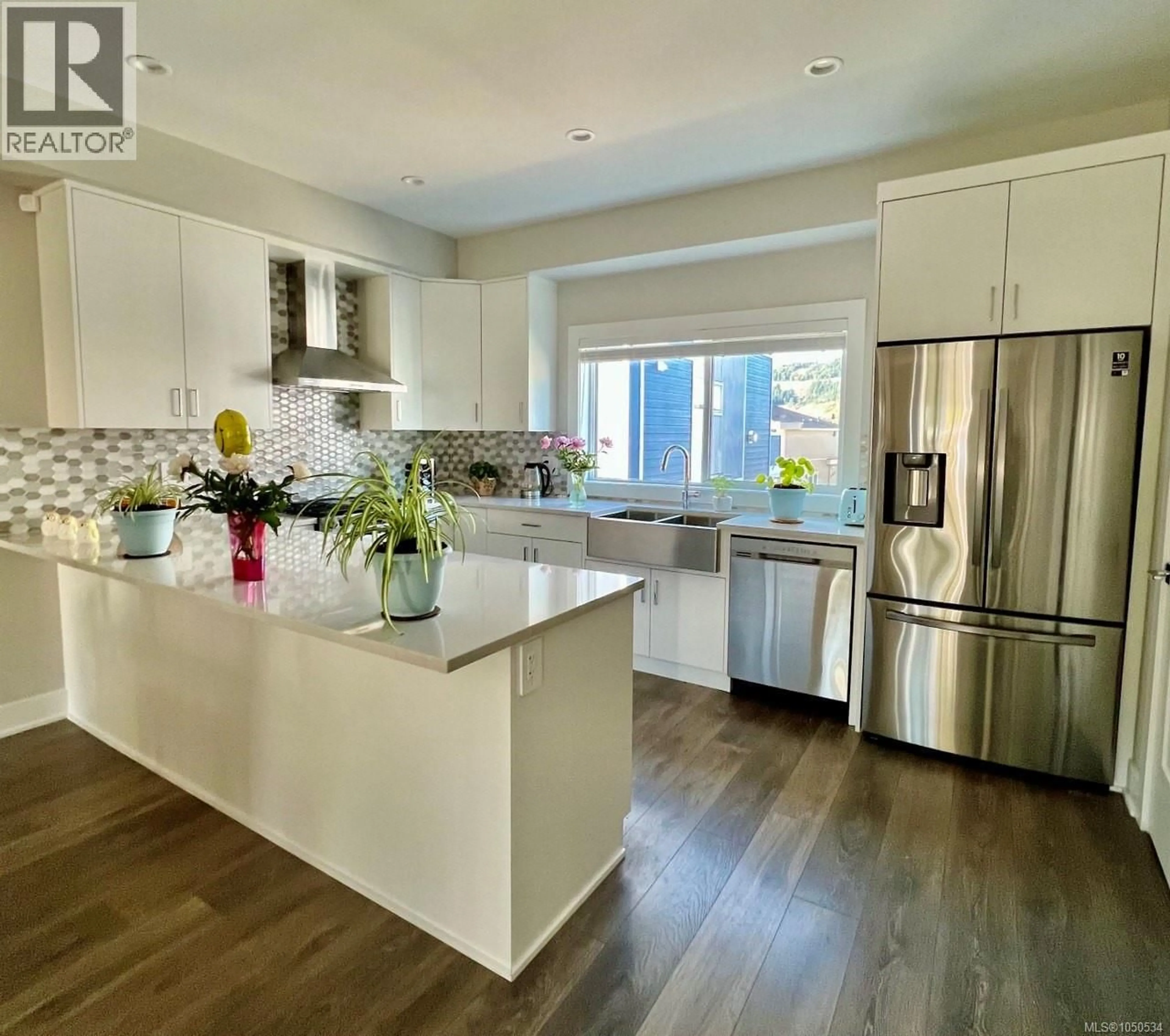 Open concept kitchen, unknown for 2727 CELESTIAL COURT, Langford British Columbia V9B3R6