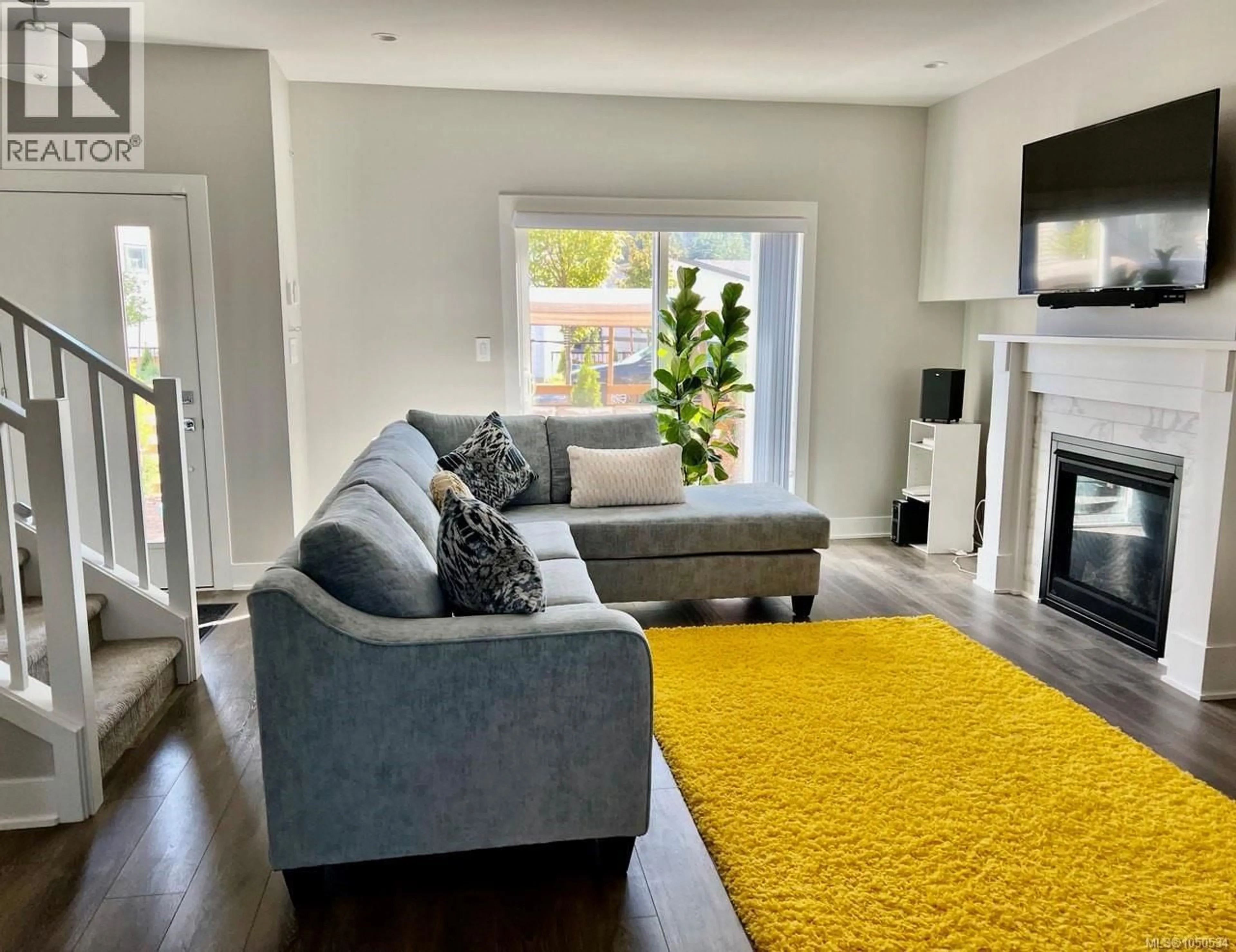 Living room with furniture, unknown for 2727 CELESTIAL COURT, Langford British Columbia V9B3R6