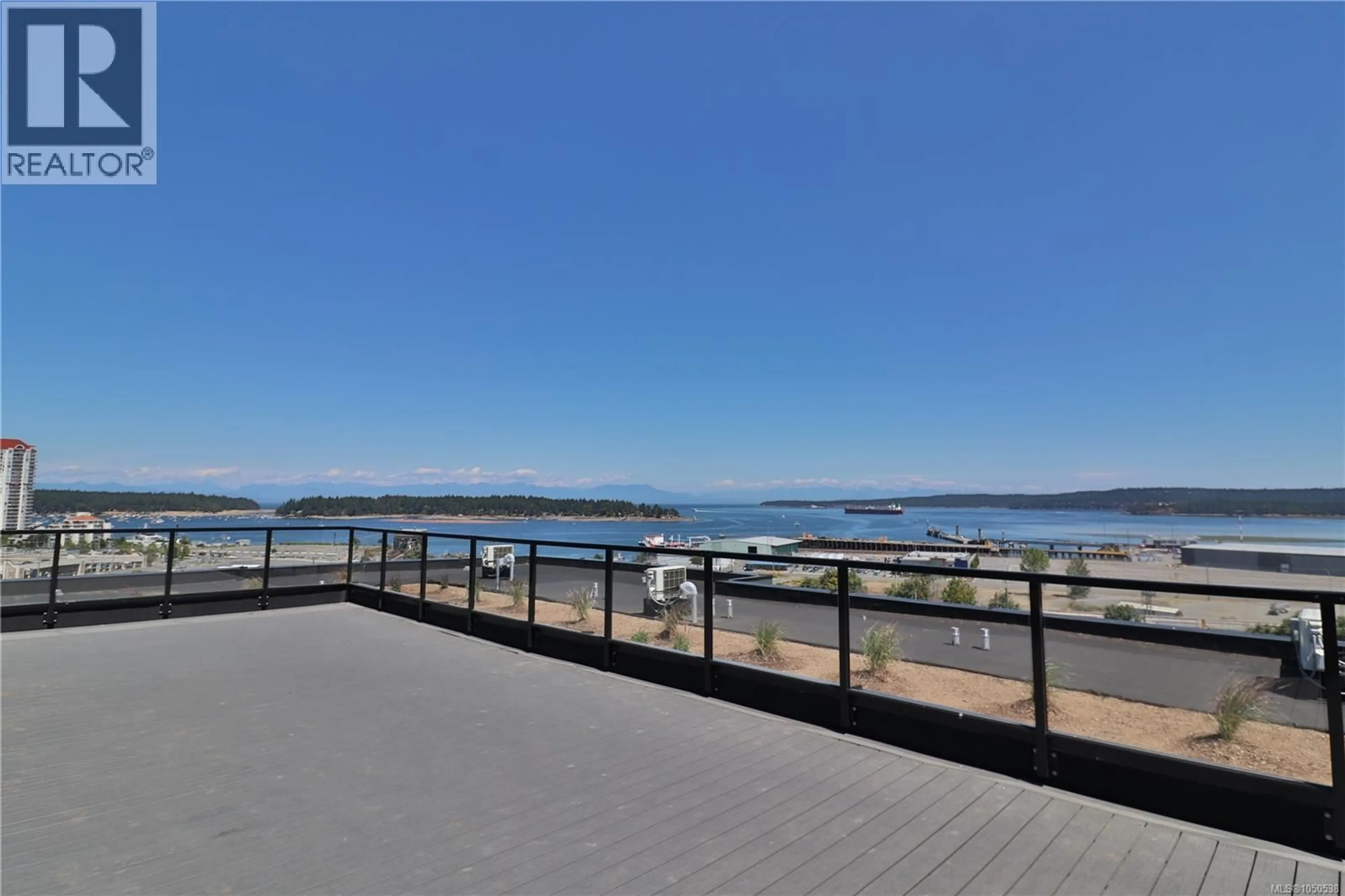Patio, water/lake/river/ocean view for 405 - 45 HALIBURTON STREET, Nanaimo British Columbia V9R4V6