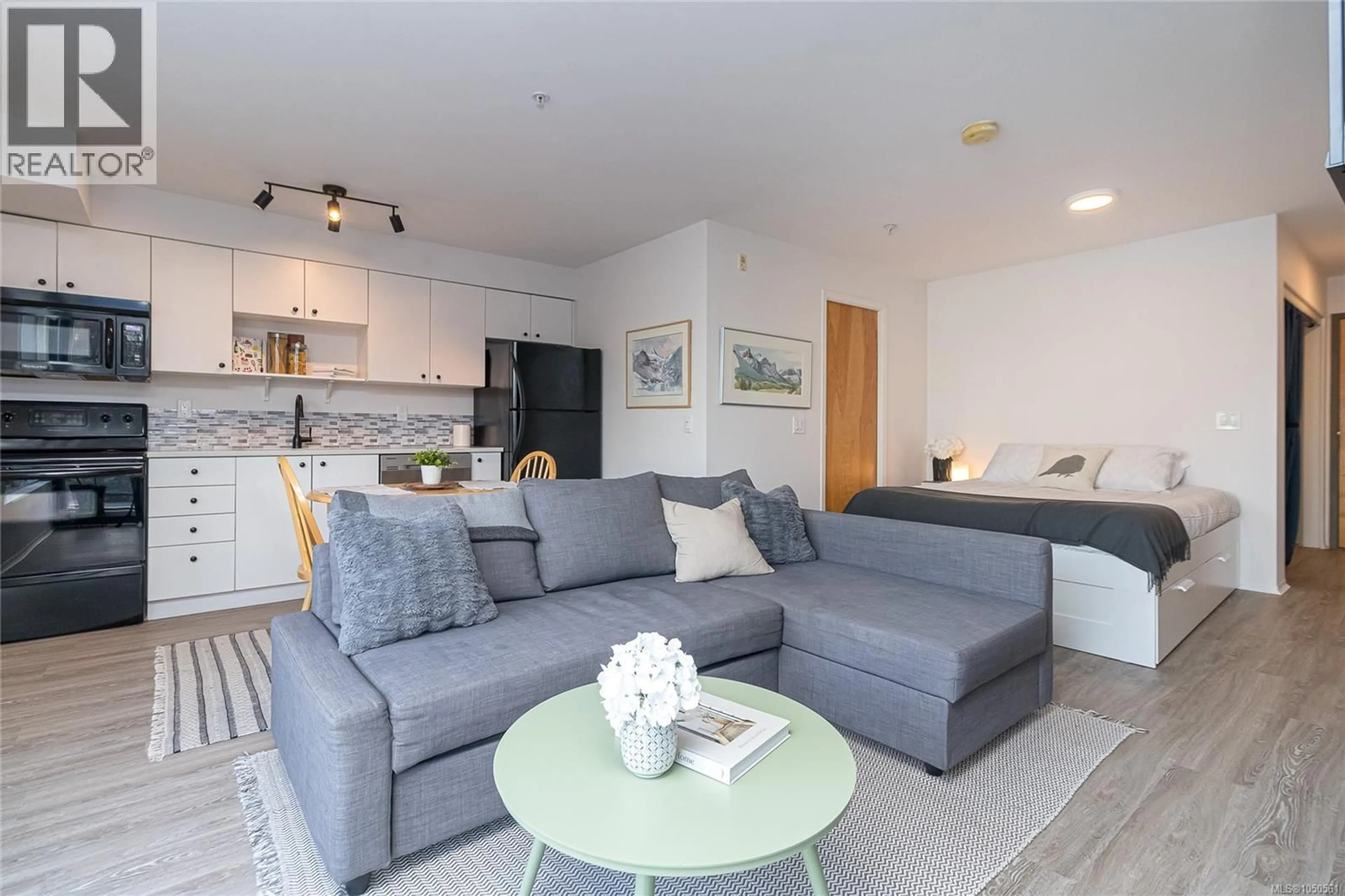 Living room with furniture, unknown for 303 - 932 JOHNSON STREET, Victoria British Columbia V8V3N4