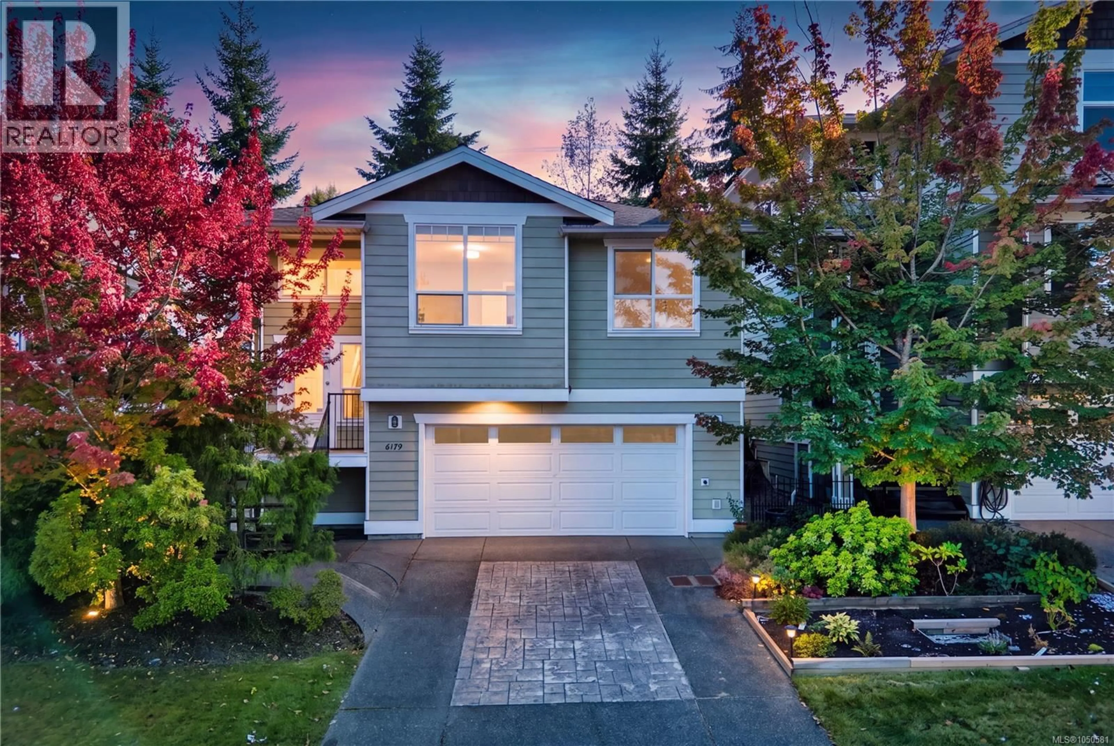 Home with vinyl exterior material, street for 6179 STRATHCONA PLACE, Nanaimo British Columbia V9T0A1