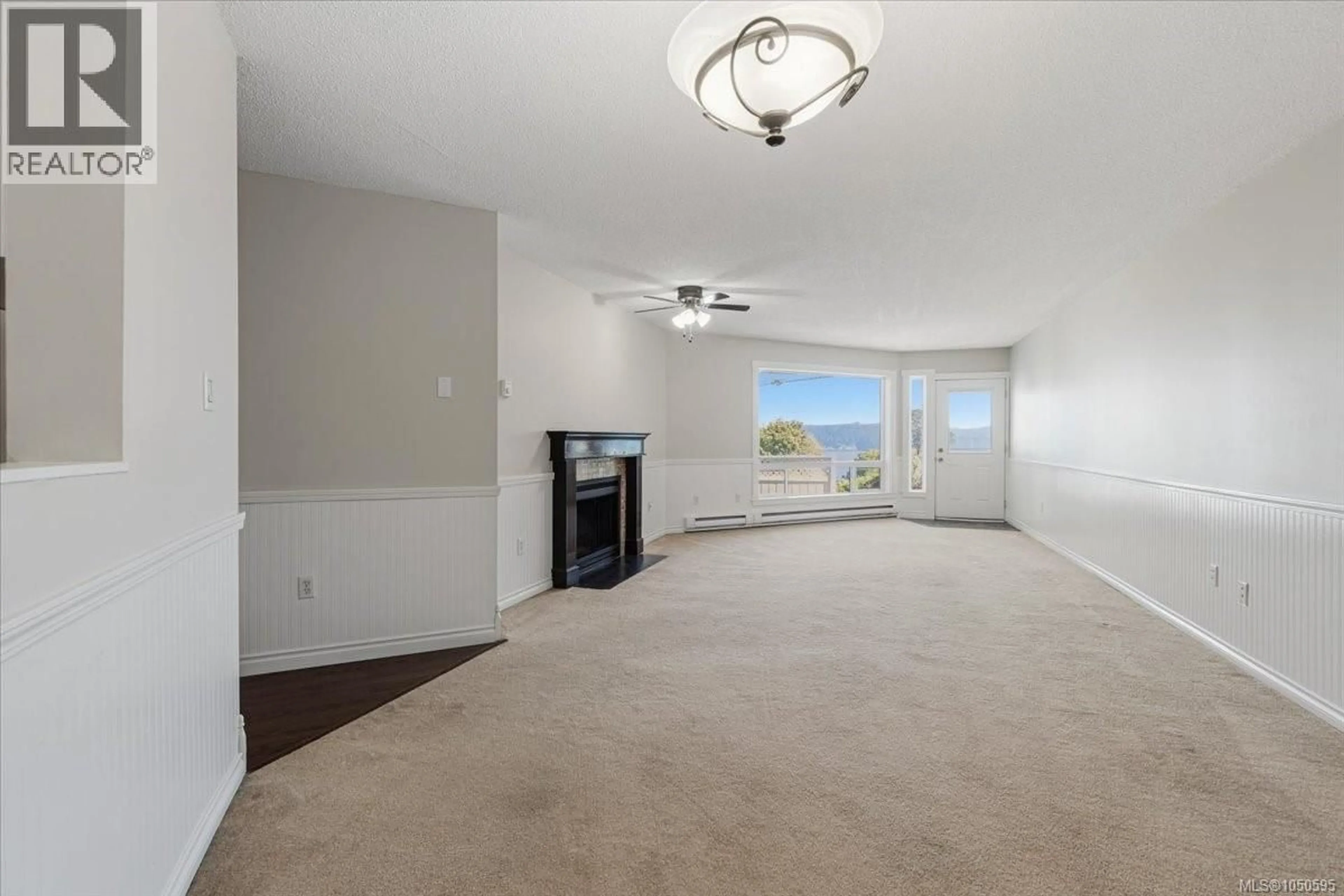 A pic of a room for 208 - 2562 DEPARTURE BAY ROAD, Nanaimo British Columbia V9S5P1