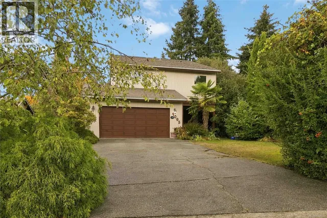 4095 BEAM CRESCENT, Saanich 4