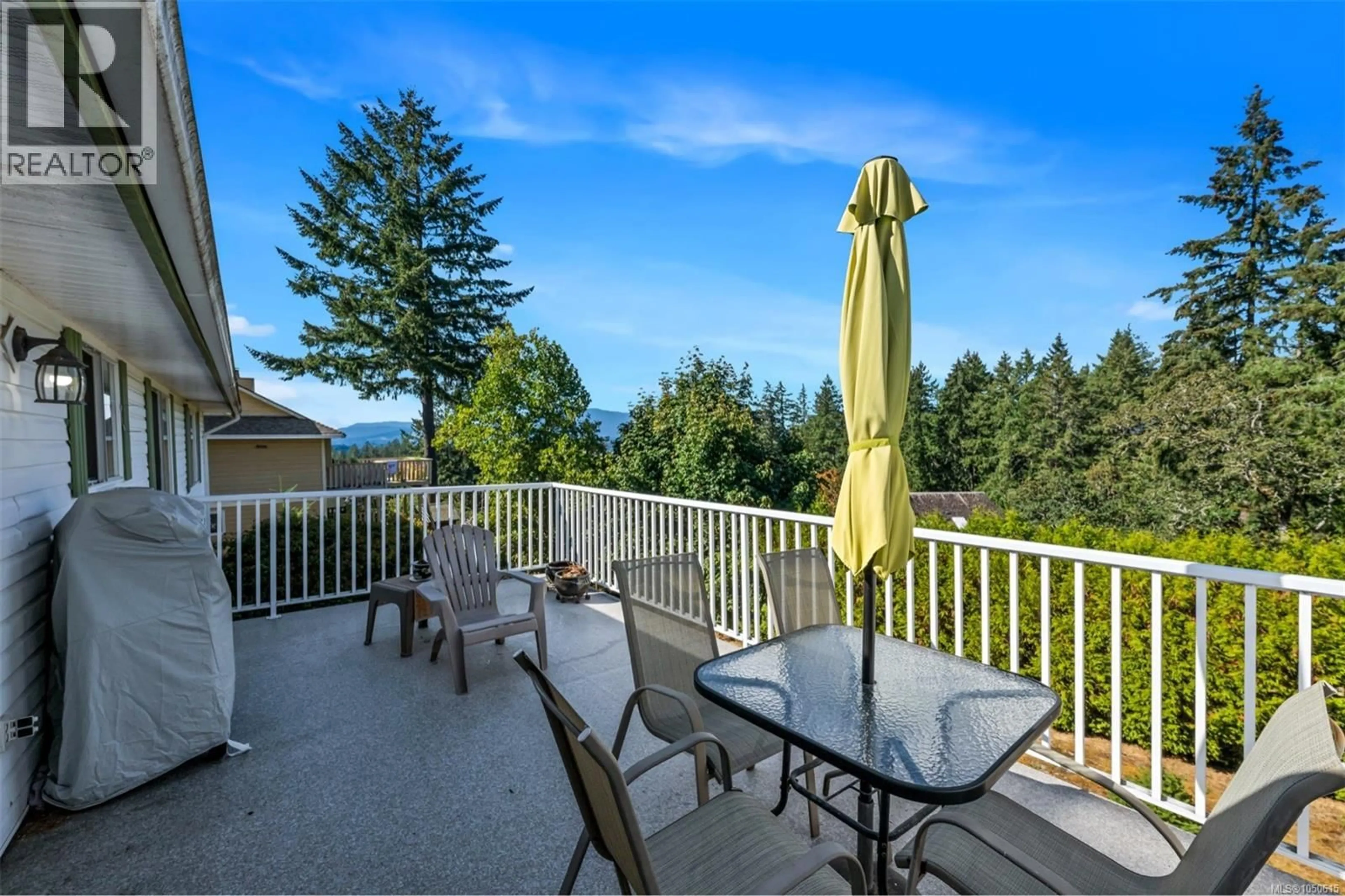Patio, water/lake/river/ocean view for 1487 THOMSON TERRACE, Duncan British Columbia V9L5P9