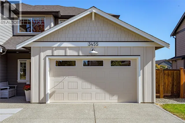 3455 SPARROWHAWK AVENUE, Colwood 2