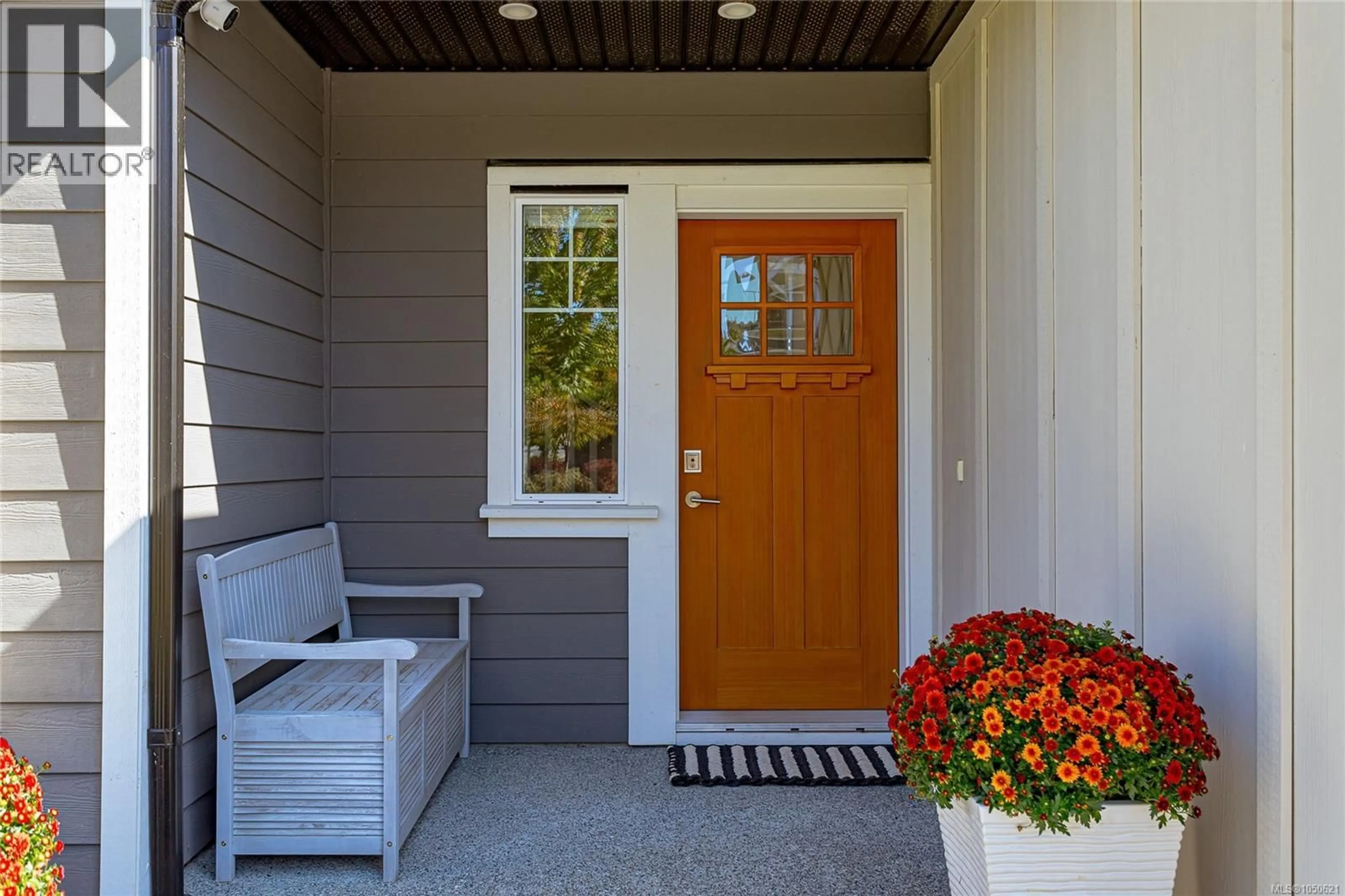 Indoor entryway for 3455 SPARROWHAWK AVENUE, Colwood British Columbia V9C0L9