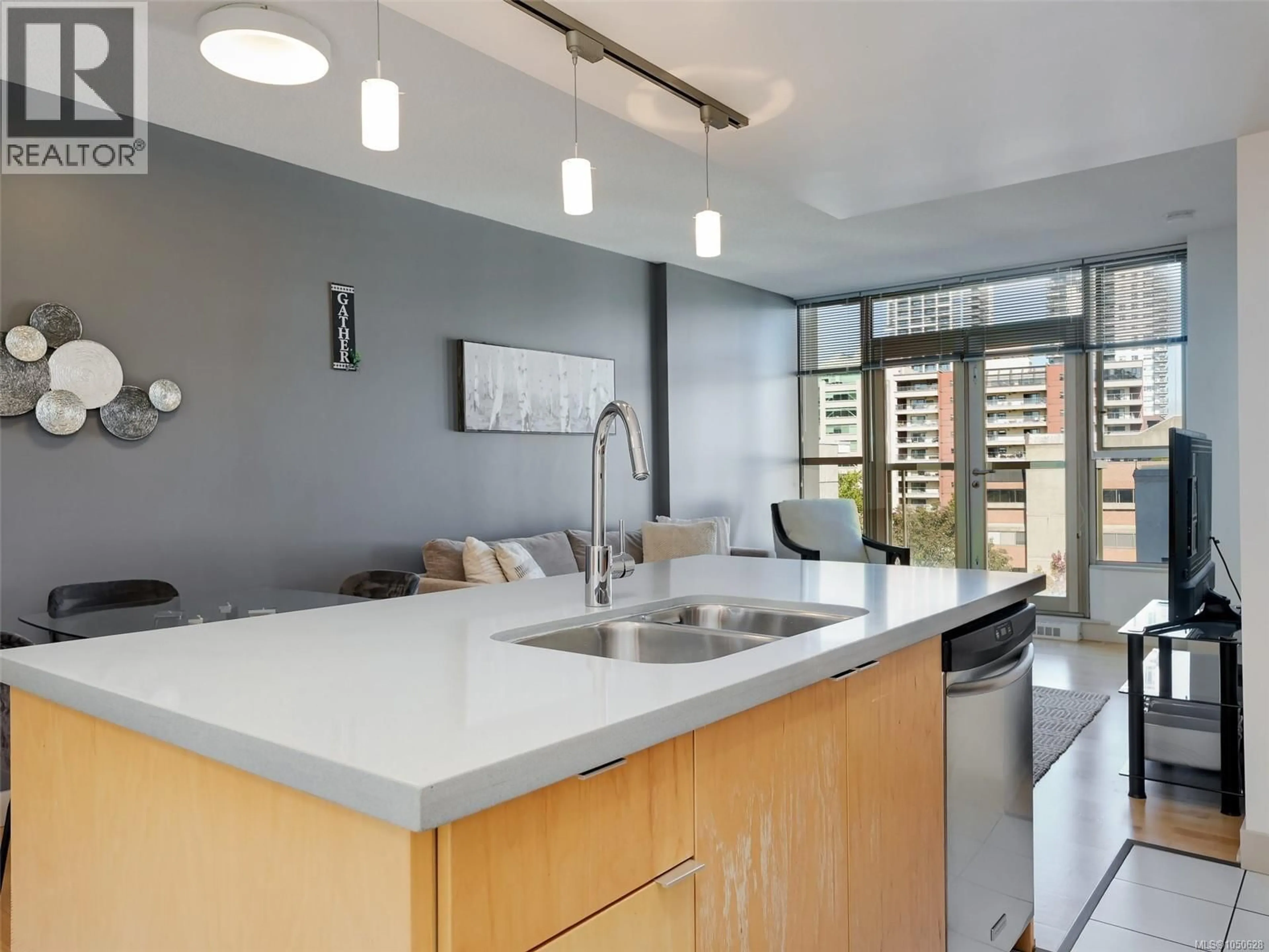 Contemporary kitchen, unknown for 505 - 760 JOHNSON STREET, Victoria British Columbia V8W0A4