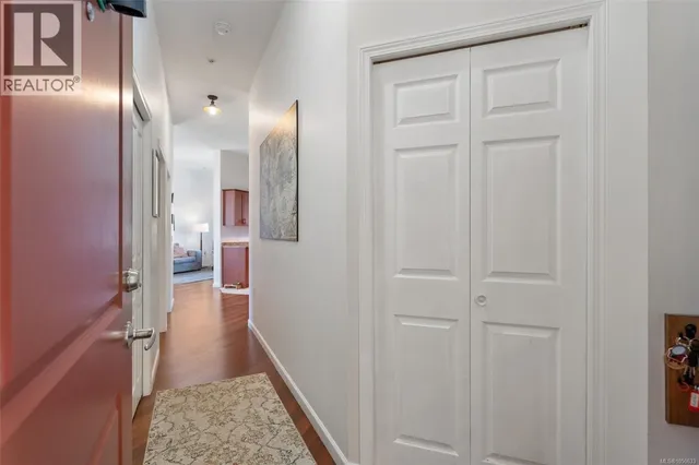 410 - 663 GOLDSTREAM AVENUE, Langford 4