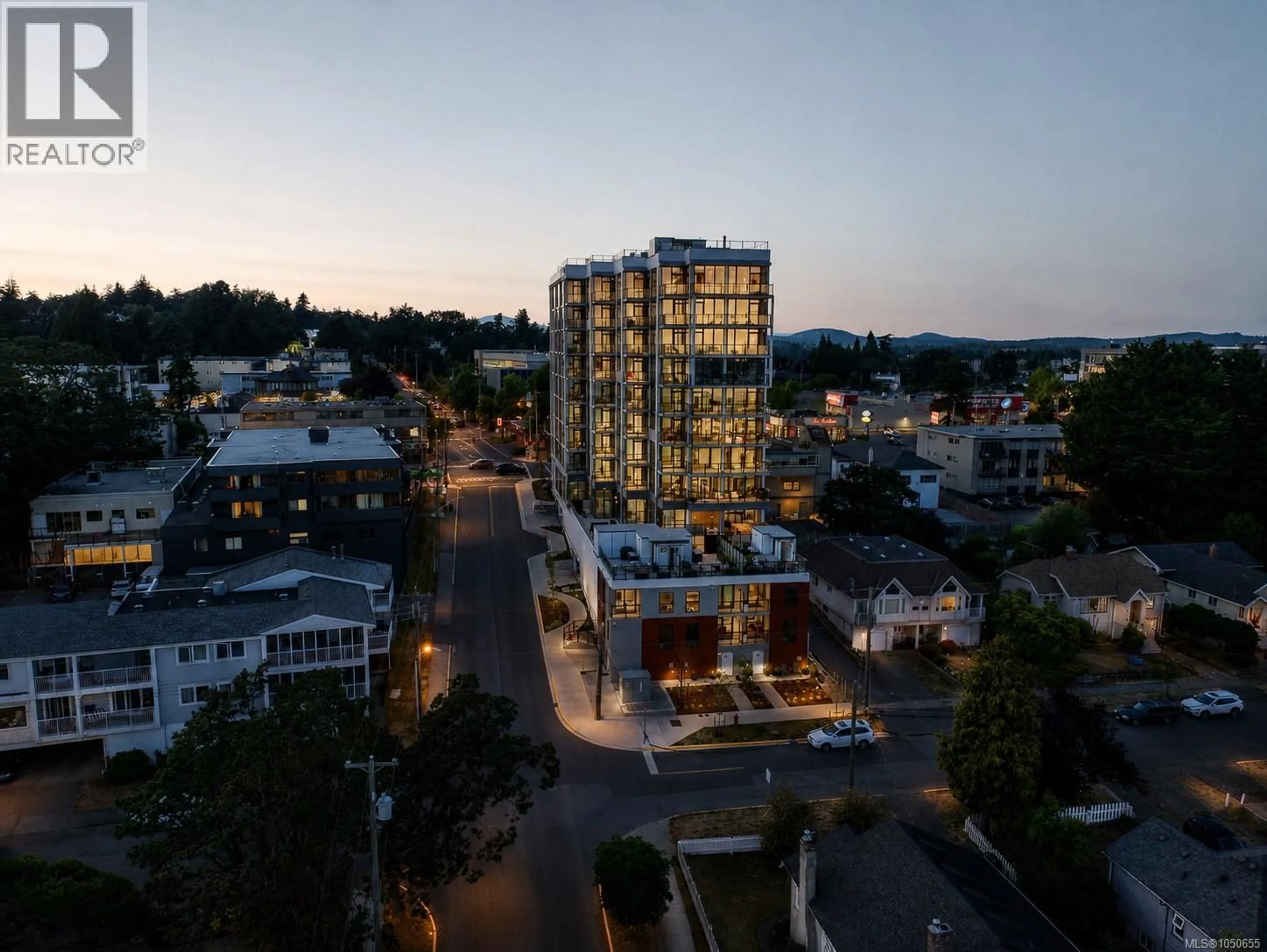 A pic from outside/outdoor area/front of a property/back of a property/a pic from drone, unknown for TH1 - 896 WOLLASTON ROAD, Esquimalt British Columbia V9A5A8