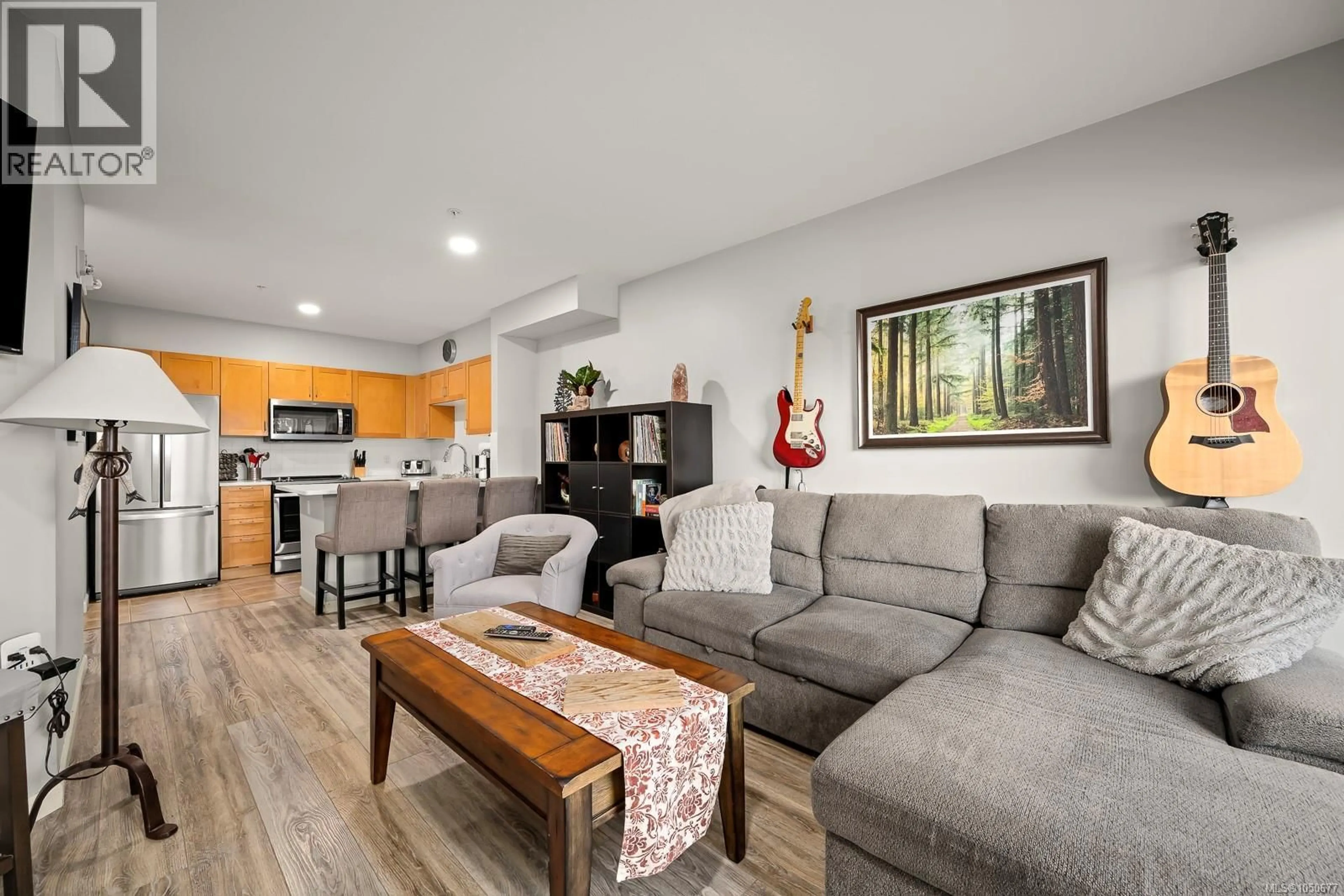 Living room with furniture, unknown for 113 - 1280 ALPINE ROAD, Courtenay British Columbia V9J1L0
