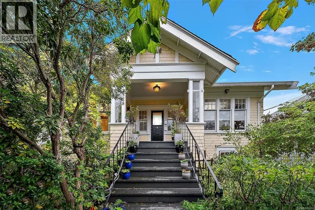 1528 FOUL BAY ROAD, Victoria 1