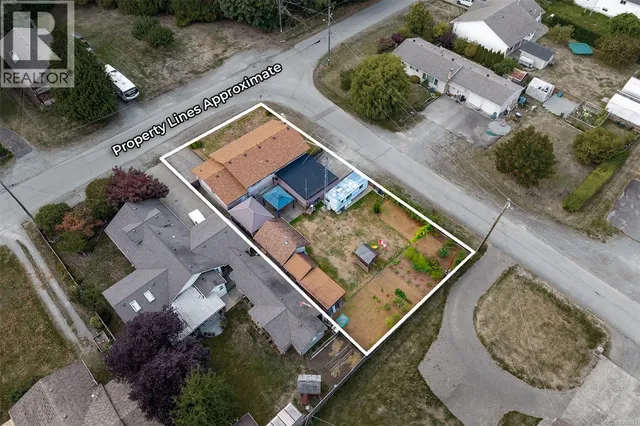 5397 GOLDEN STREET, Port Alberni 2