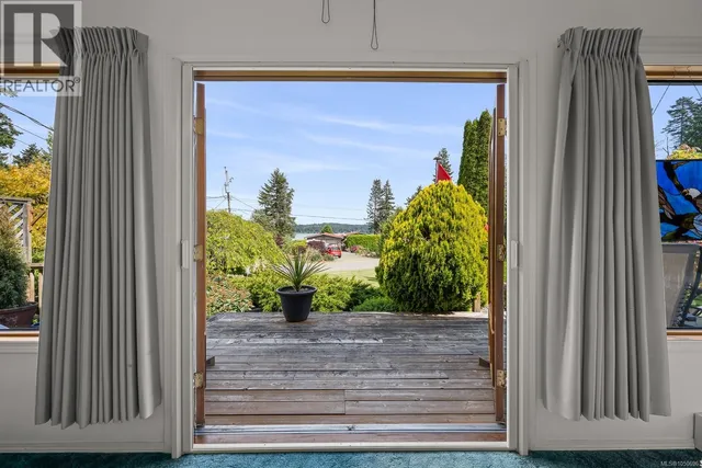 5989 GARVIN ROAD, Union Bay 5