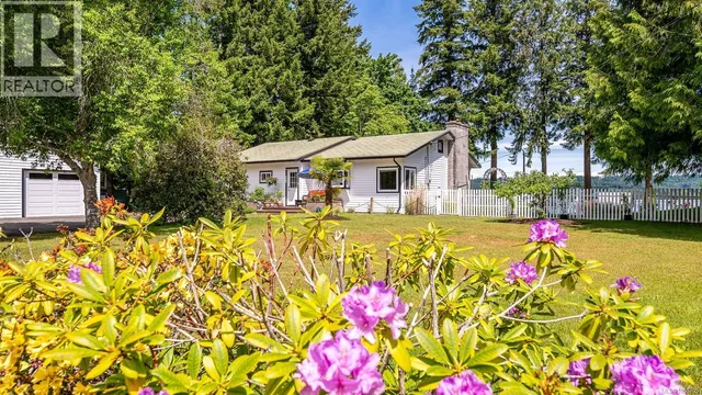 7410 YAKE ROAD, Fanny Bay 3