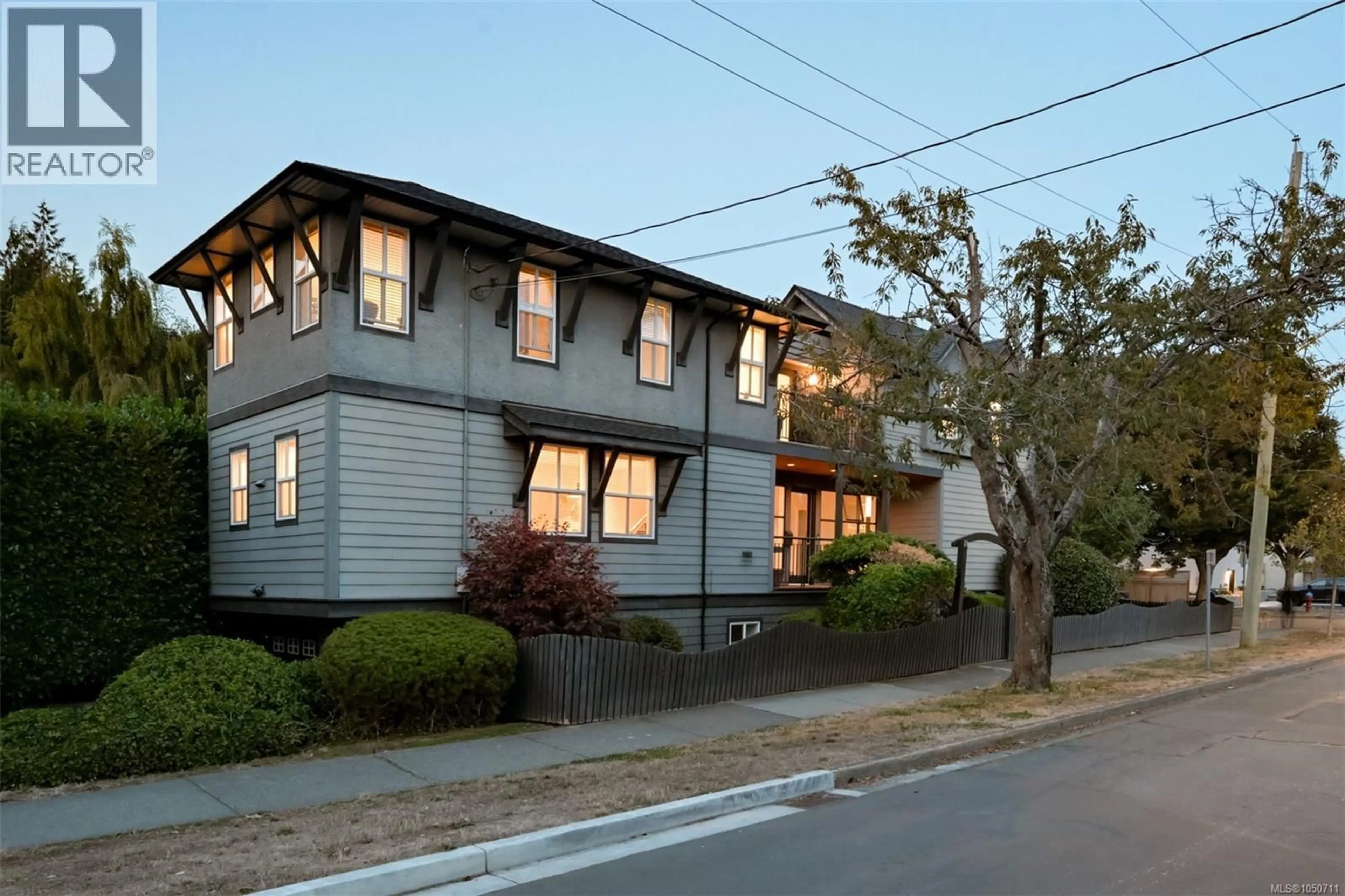 Unknown for 1150 OXFORD STREET, Victoria British Columbia V8V2V3
