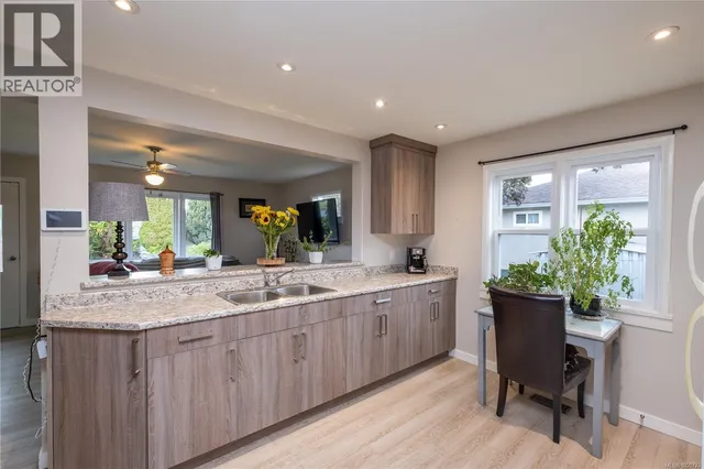 626 16TH STREET, Courtenay 2