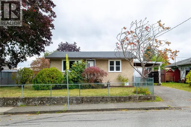 626 16TH STREET, Courtenay 4