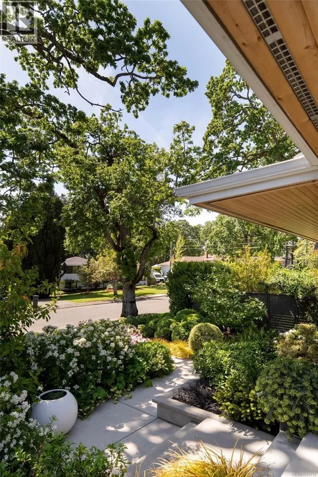 3311 GIBBS ROAD, Oak Bay 5