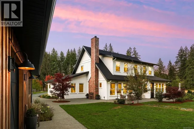 3553 WINN ROAD, Courtenay 4