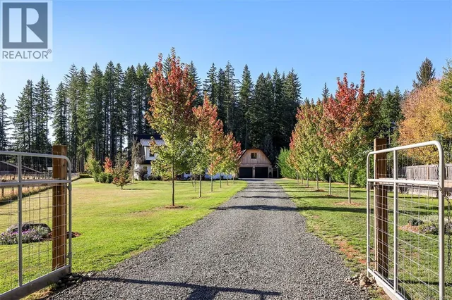 3553 WINN ROAD, Courtenay 5