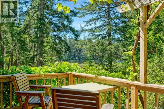 649 LOST LAKE ROAD, Highlands 5