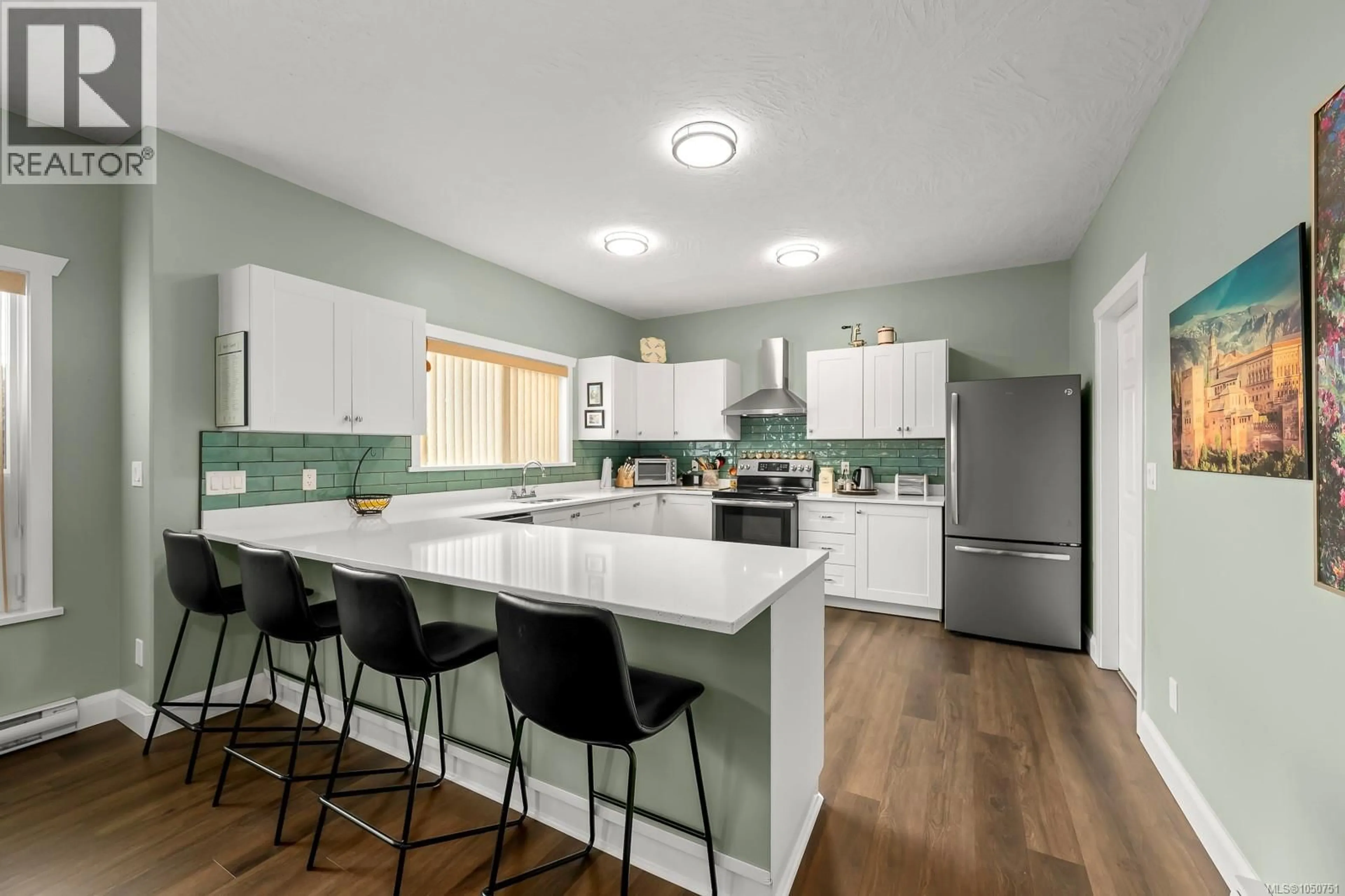 Open concept kitchen, ceramic/tile floor for A - 531 ANDERTON ROAD, Comox British Columbia V9M2J1