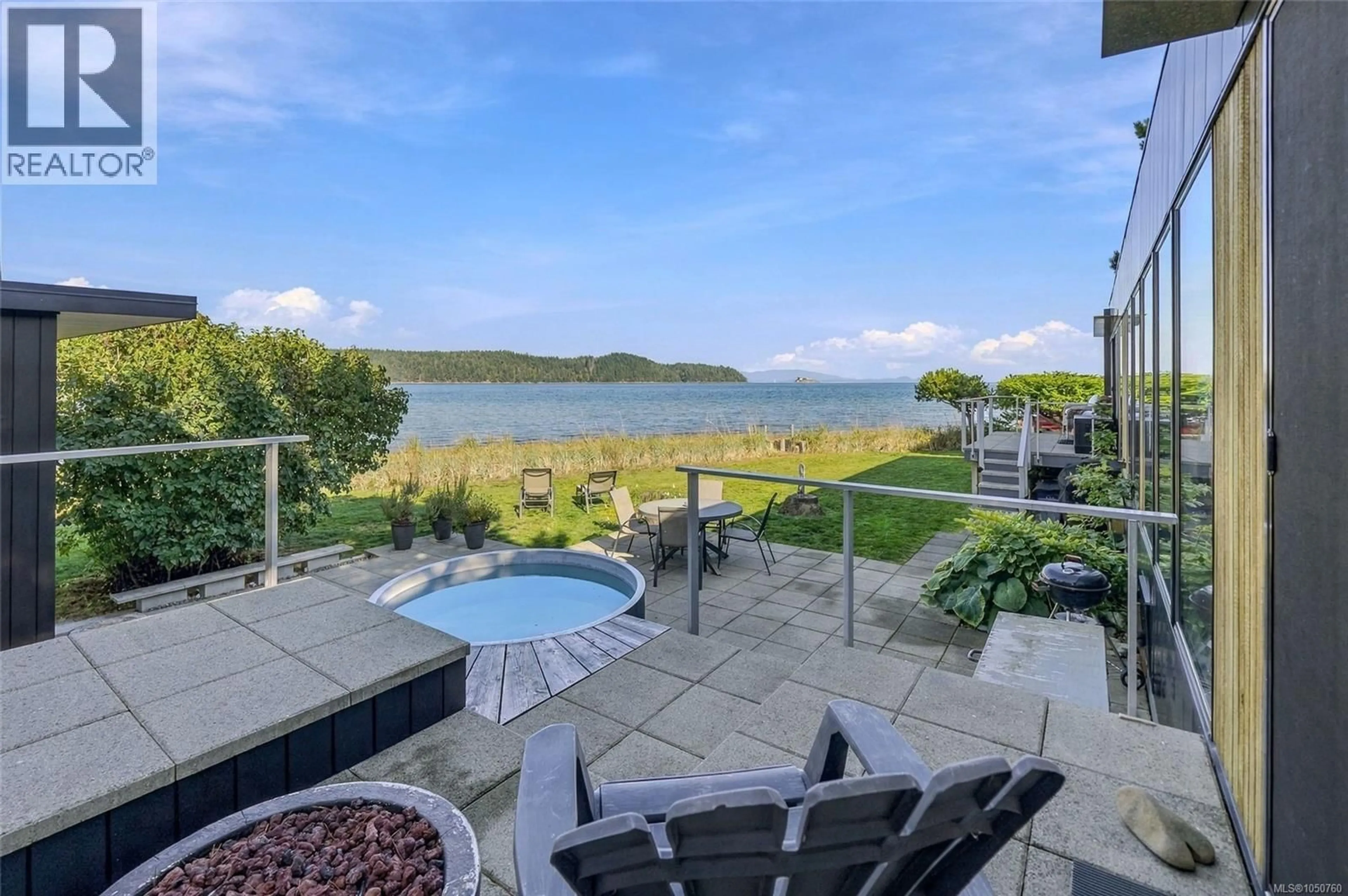 Patio, water/lake/river/ocean view for 5425 DEEP BAY DRIVE, Bowser British Columbia V0R1G0