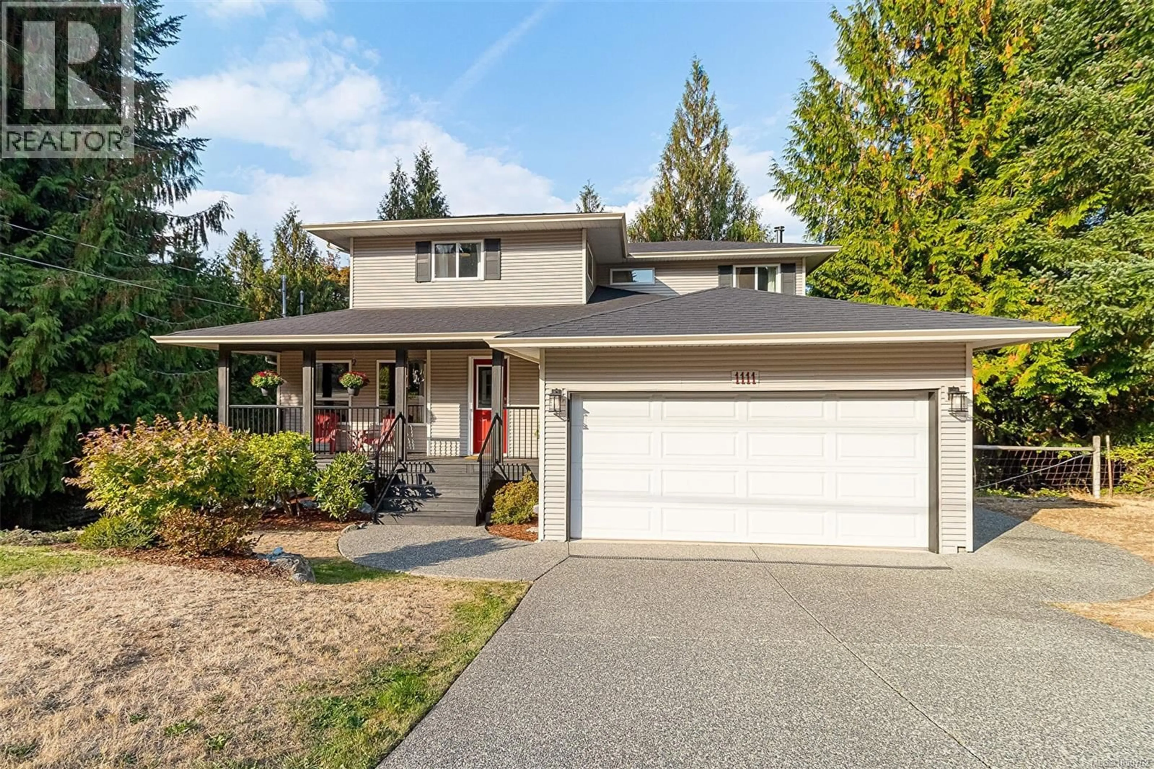 Home with vinyl exterior material, street for 1111 FERN RIDGE DRIVE, Mill Bay British Columbia V8H1A4