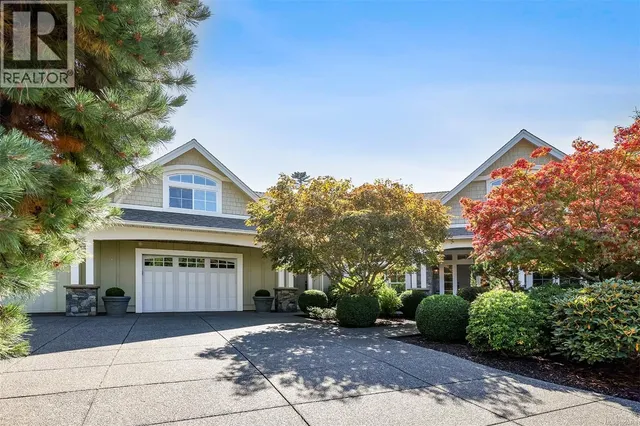 1063 KINCORA LANE, Comox 2