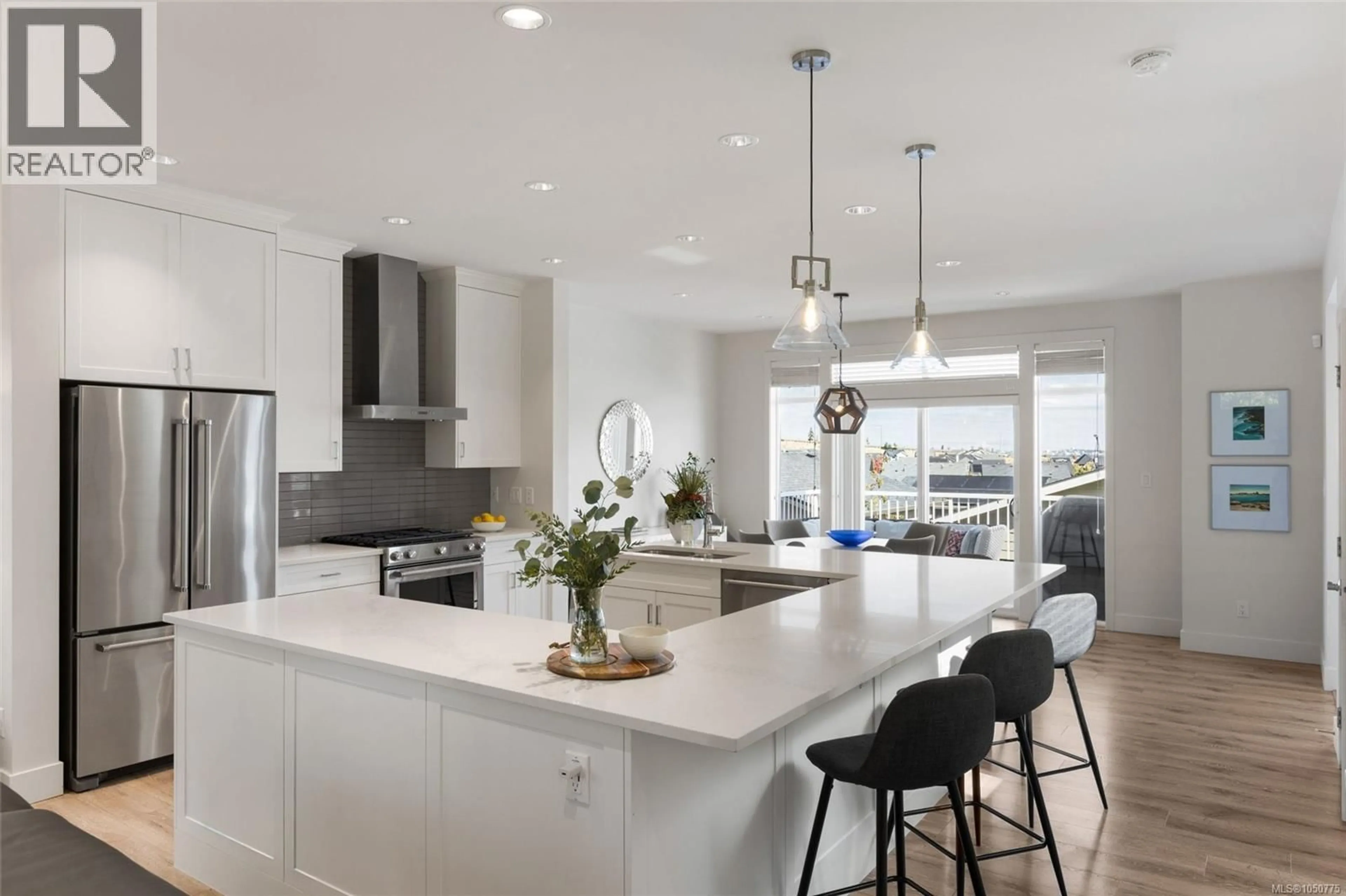 Contemporary kitchen, unknown for 3517 RYDER HESJEDAL WAY, Colwood British Columbia V9C0J6