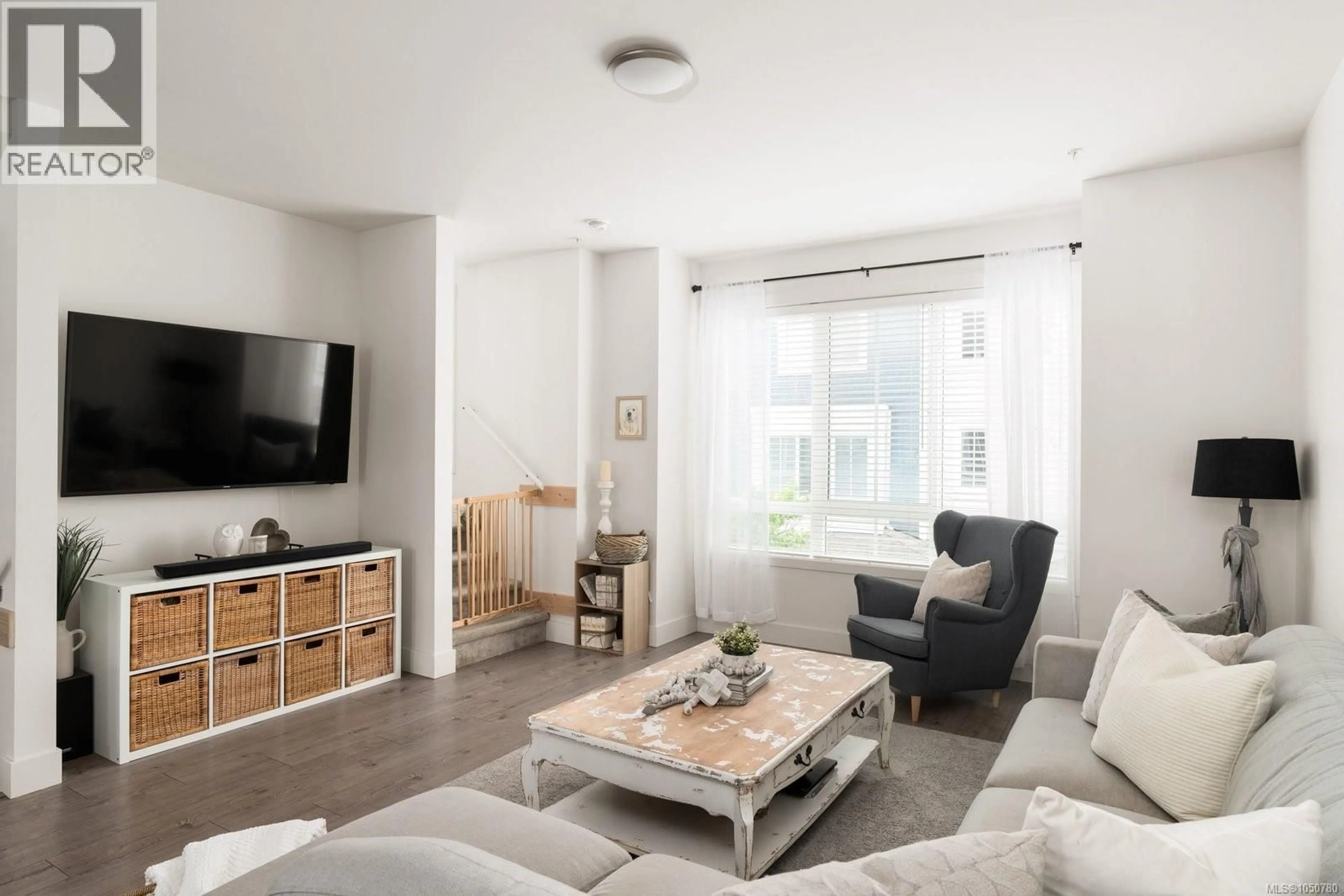 Living room with furniture, unknown for 23 - 370 LATORIA BOULEVARD, Colwood British Columbia V9C0N9