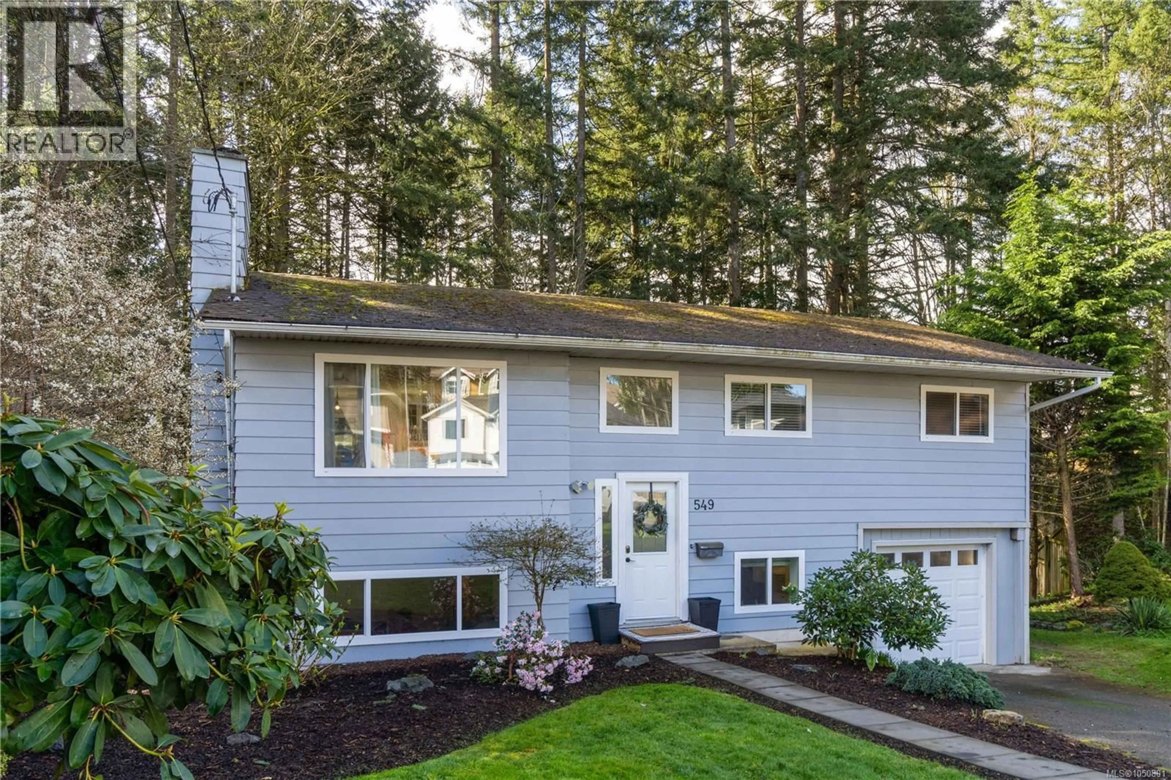 Home with vinyl exterior material, unknown for 549 DOREEN PLACE, Nanaimo British Columbia V9T4S1