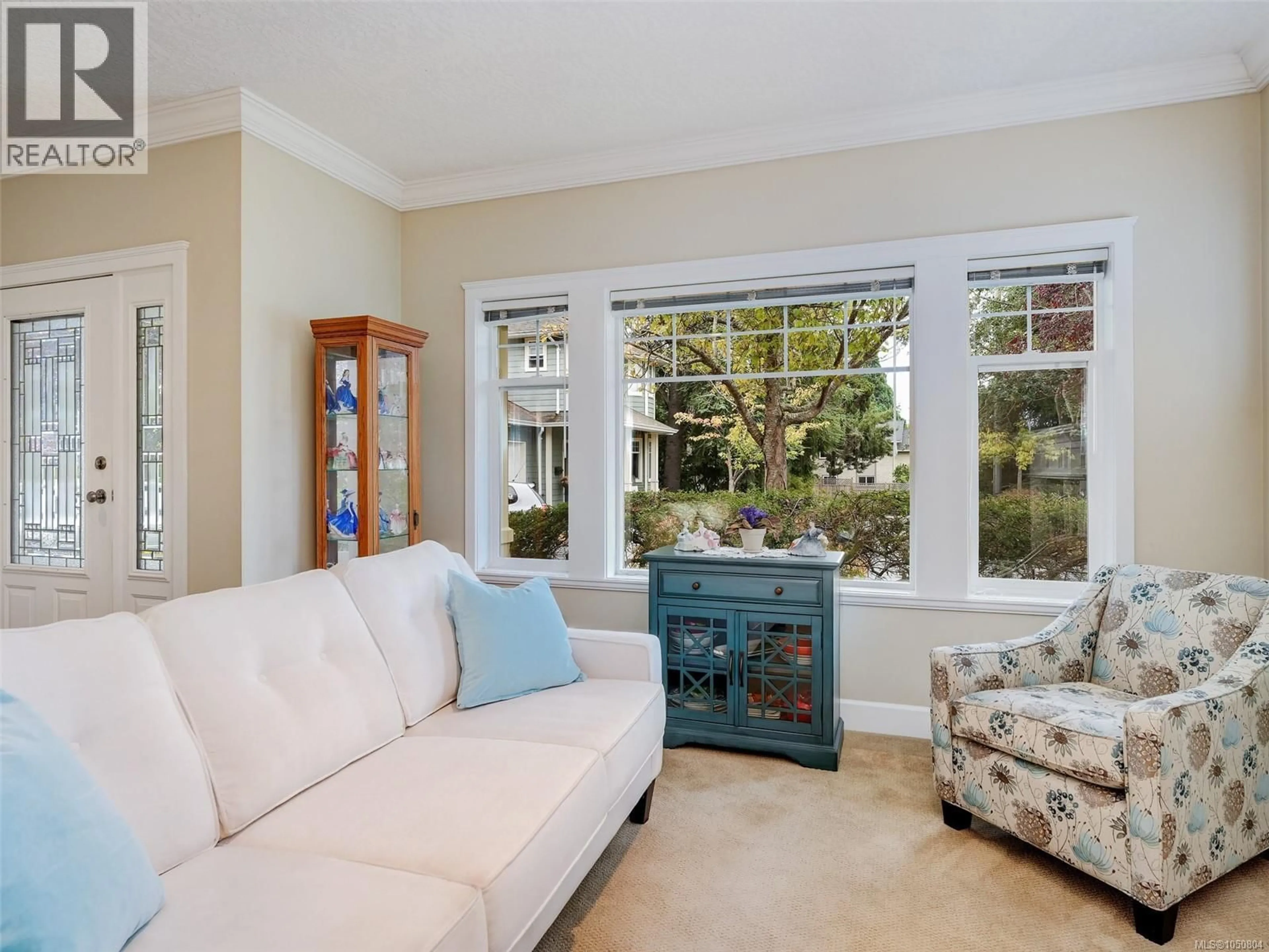Living room with furniture, unknown for B - 1704 FELTHAM ROAD, Saanich British Columbia V8N2A3