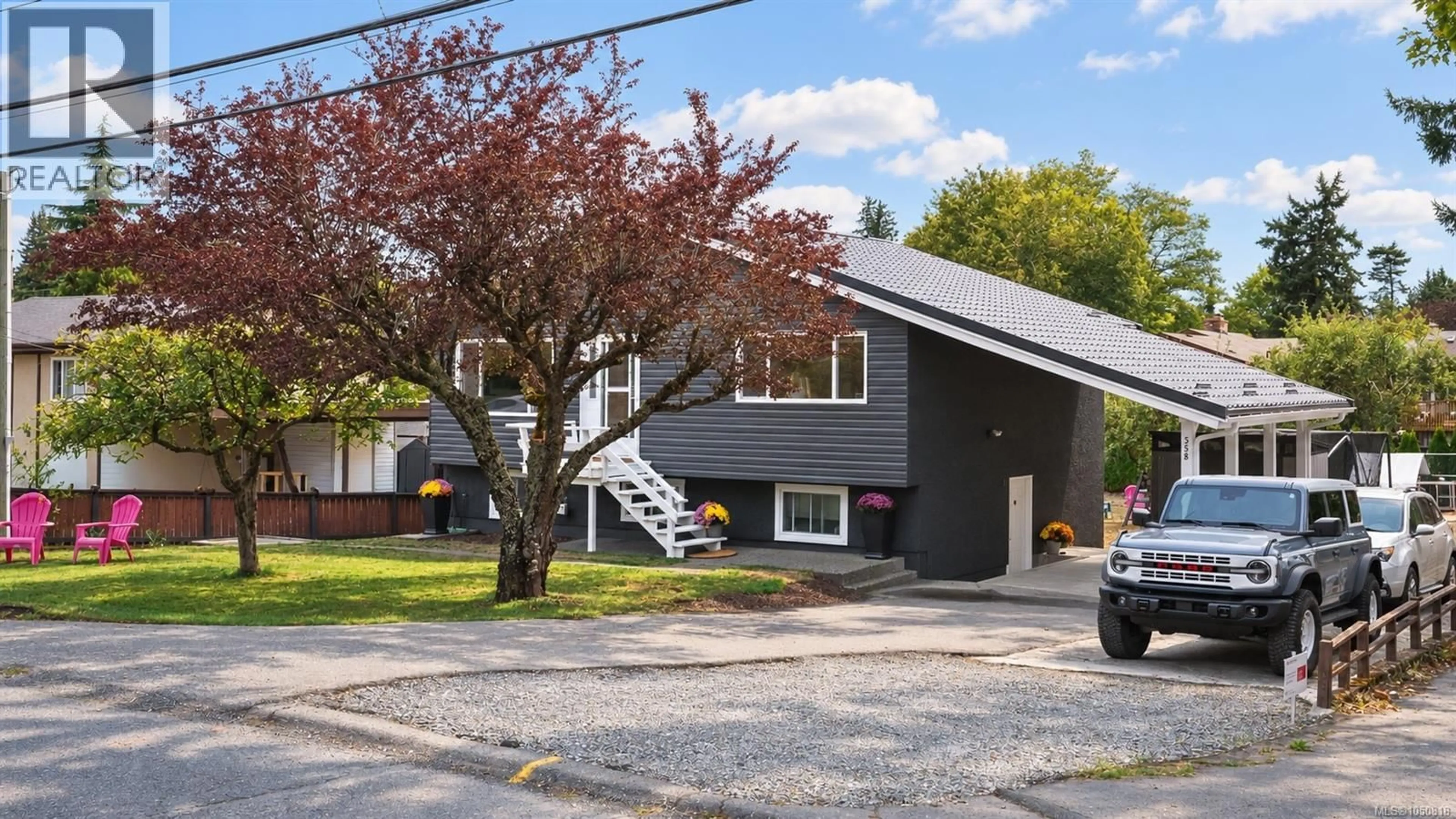 Unknown for 558 KENNETH STREET, Saanich British Columbia V8Z2B7