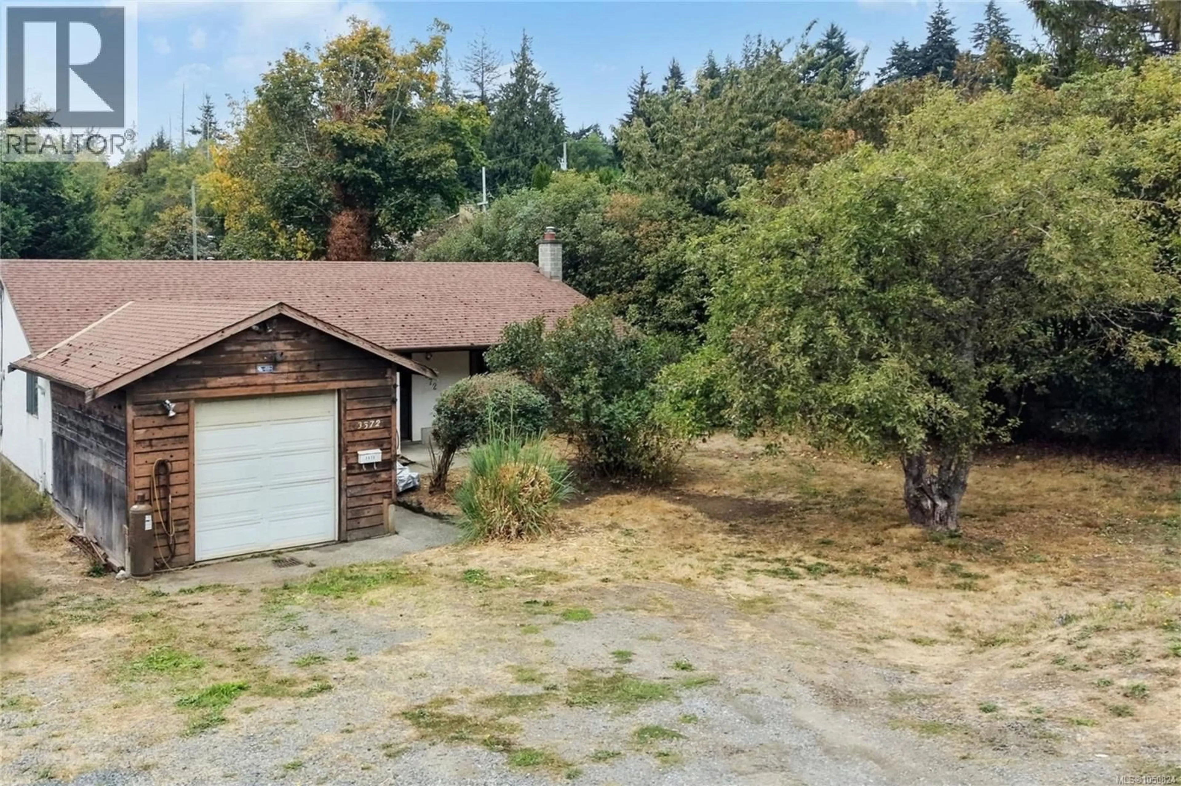A pic from outside/outdoor area/front of a property/back of a property/a pic from drone, unknown for 3572 WISHART ROAD, Colwood British Columbia V9C3B4