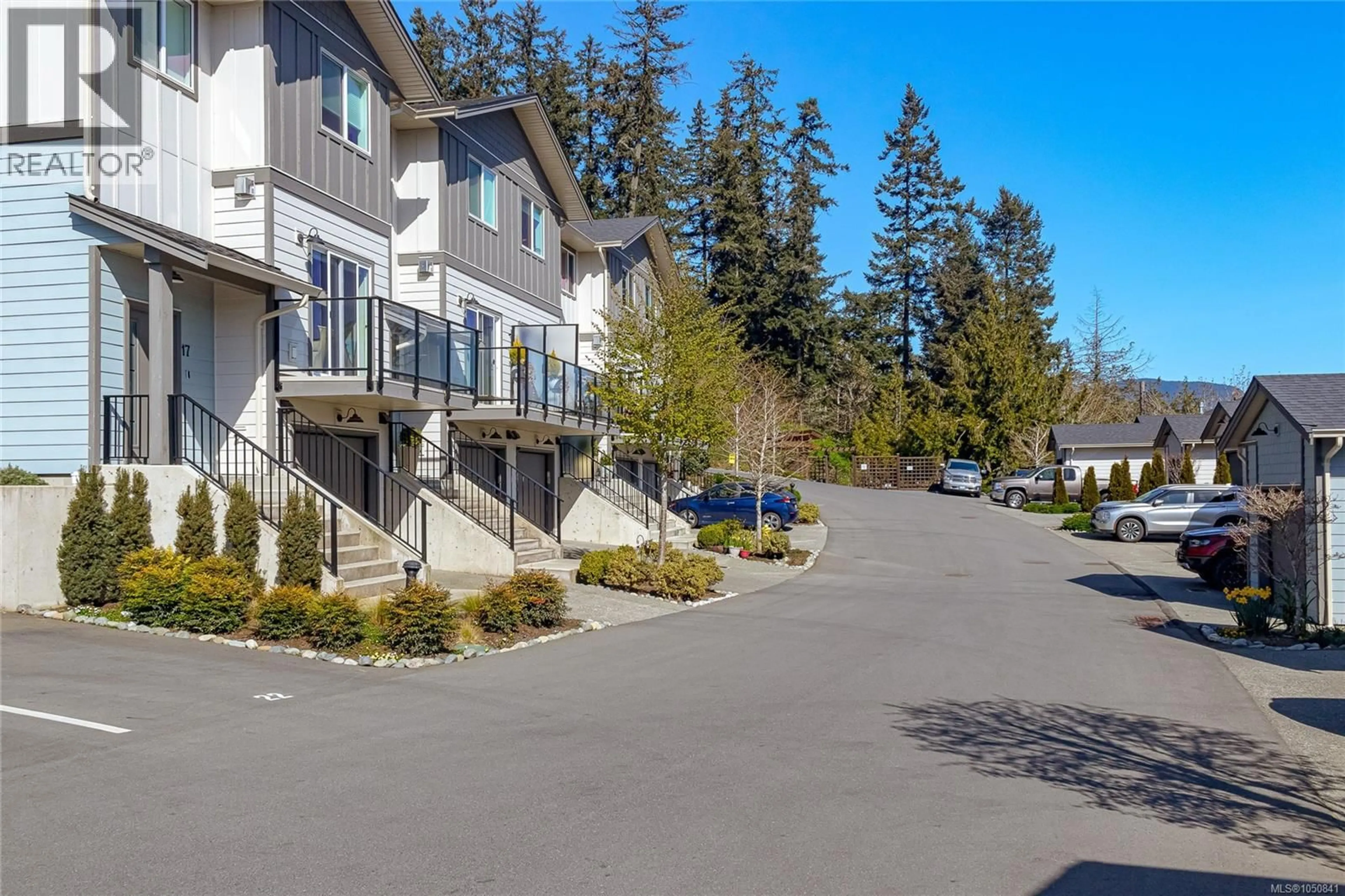 Patio, street for 15 - 3195 HERONS WAY, Duncan British Columbia V9L0H8