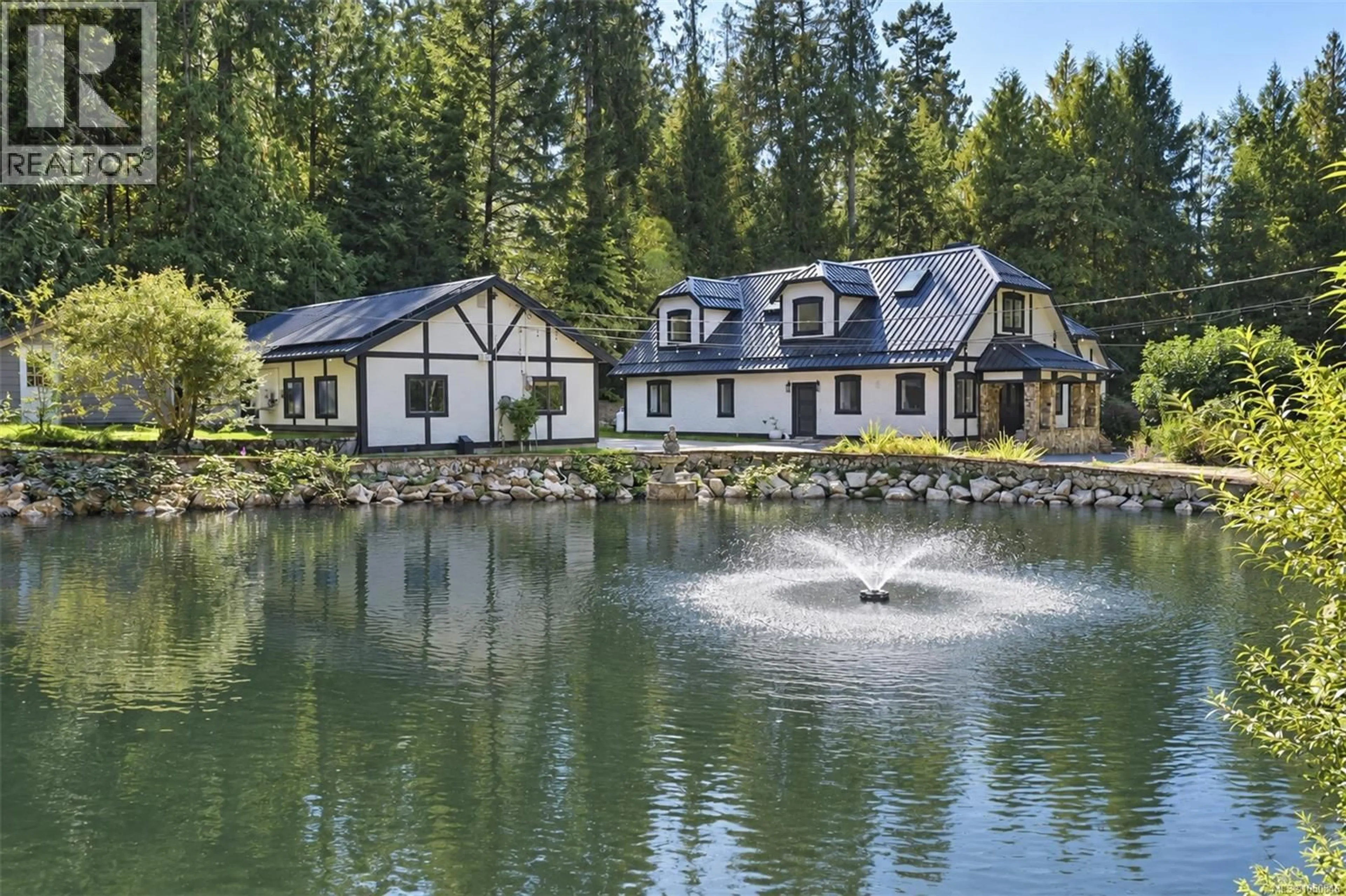 Unknown for 8401 LAWRENCE ROAD, Central Saanich British Columbia V8M1S5