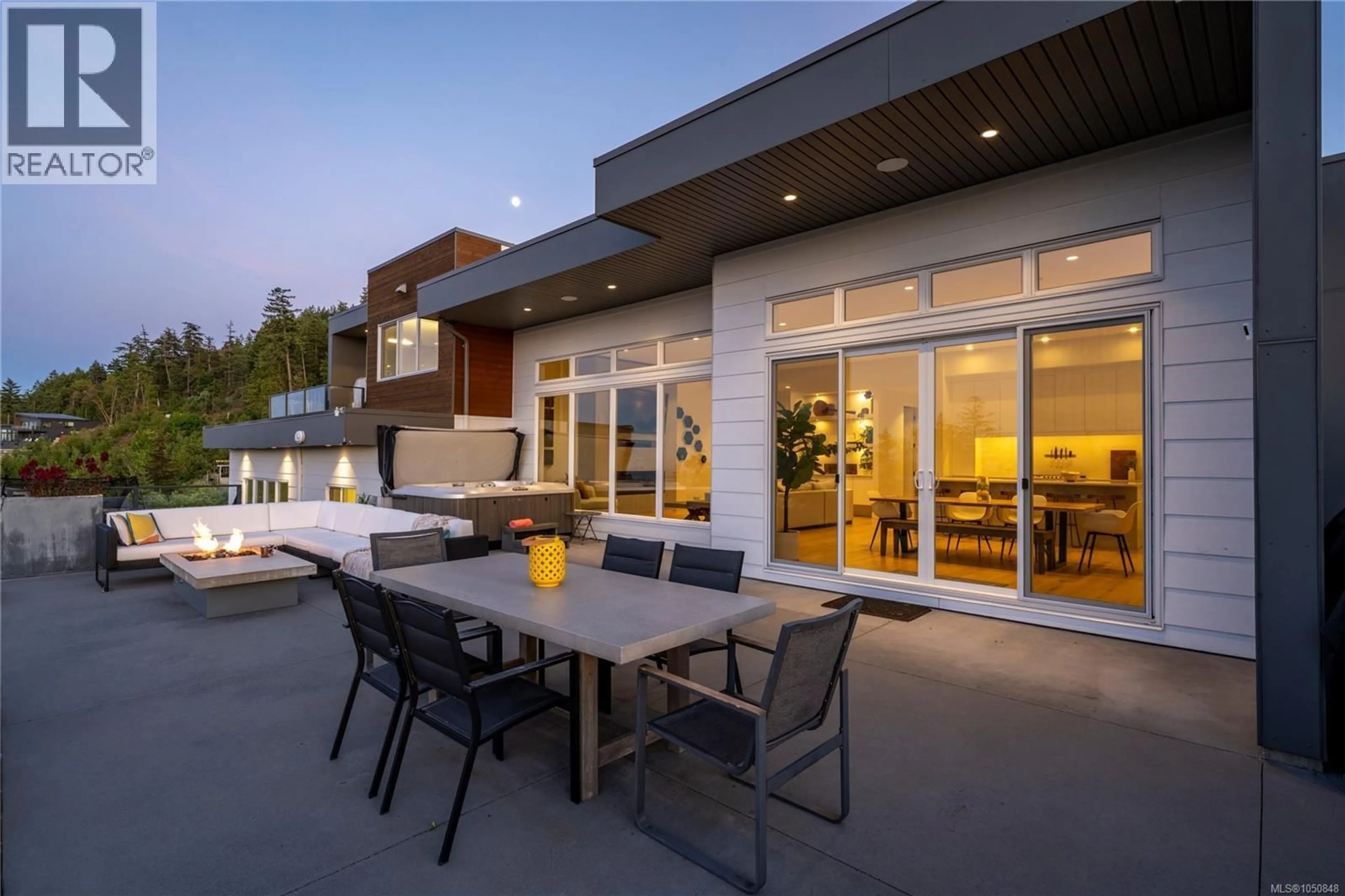 Patio, unknown for 7482 COPLEY RIDGE DRIVE, Lantzville British Columbia V0R2H0