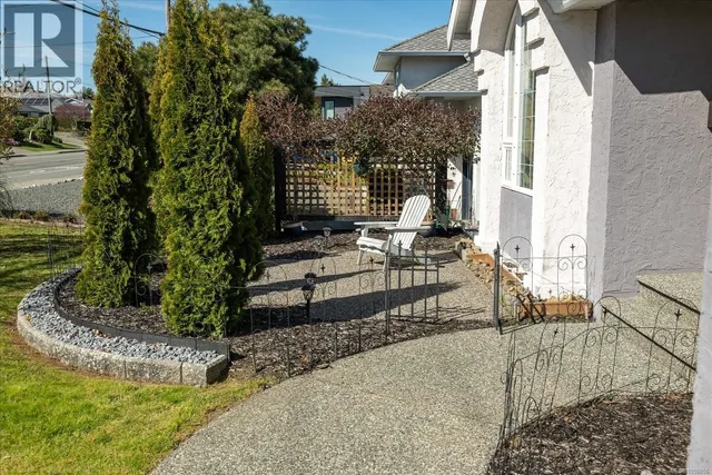 6160 DOVER ROAD, Nanaimo 2