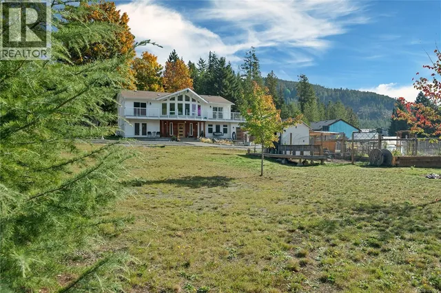 527 BURMAN COURT, Gold River