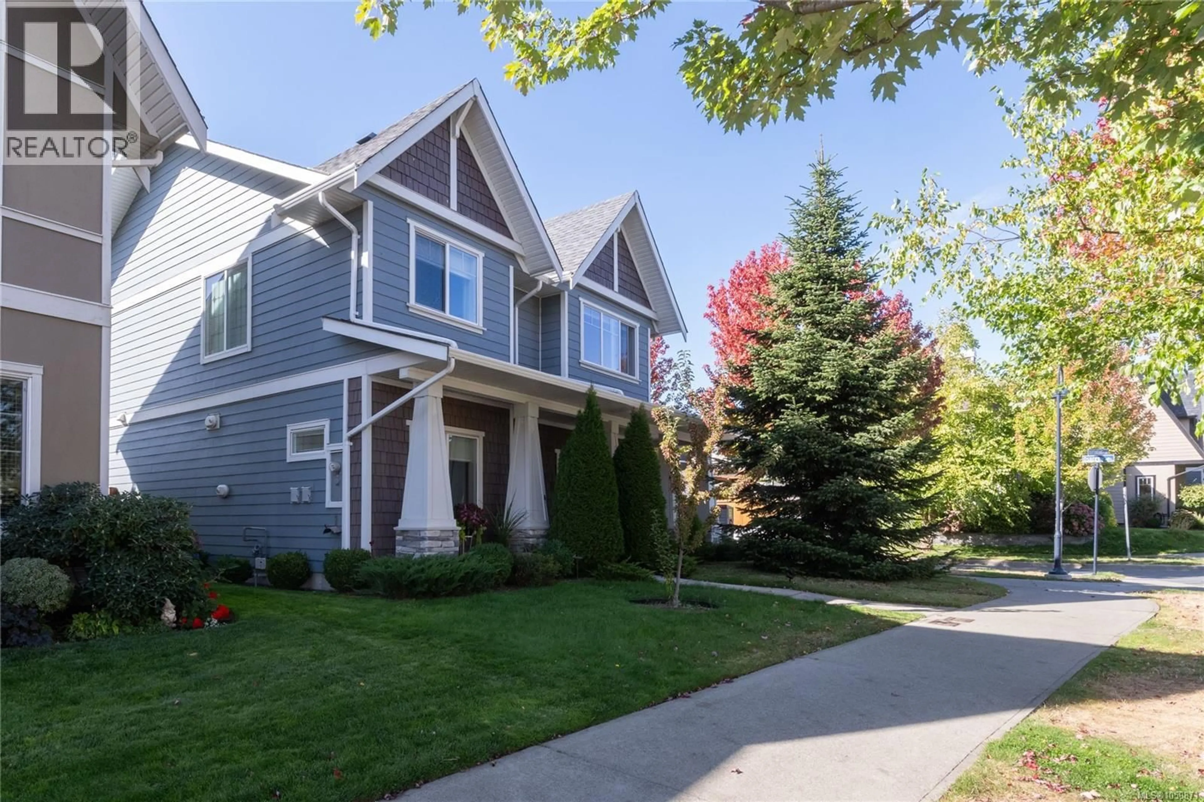 Home with vinyl exterior material, street for 3504 SPARROWHAWK AVENUE, Colwood British Columbia V9C0L8