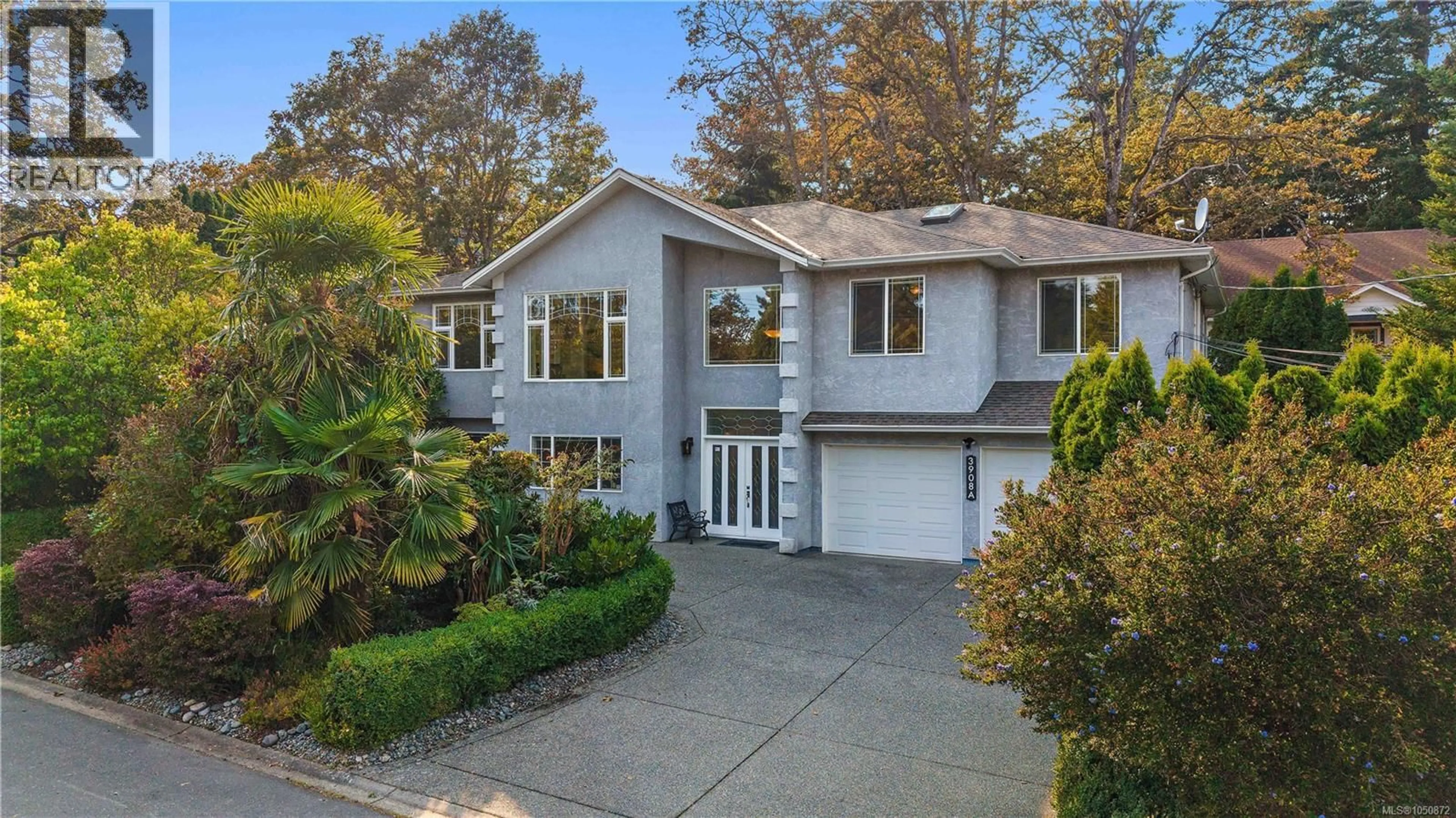 Unknown for 3908A ASCOT DRIVE, Saanich British Columbia V8P3S1