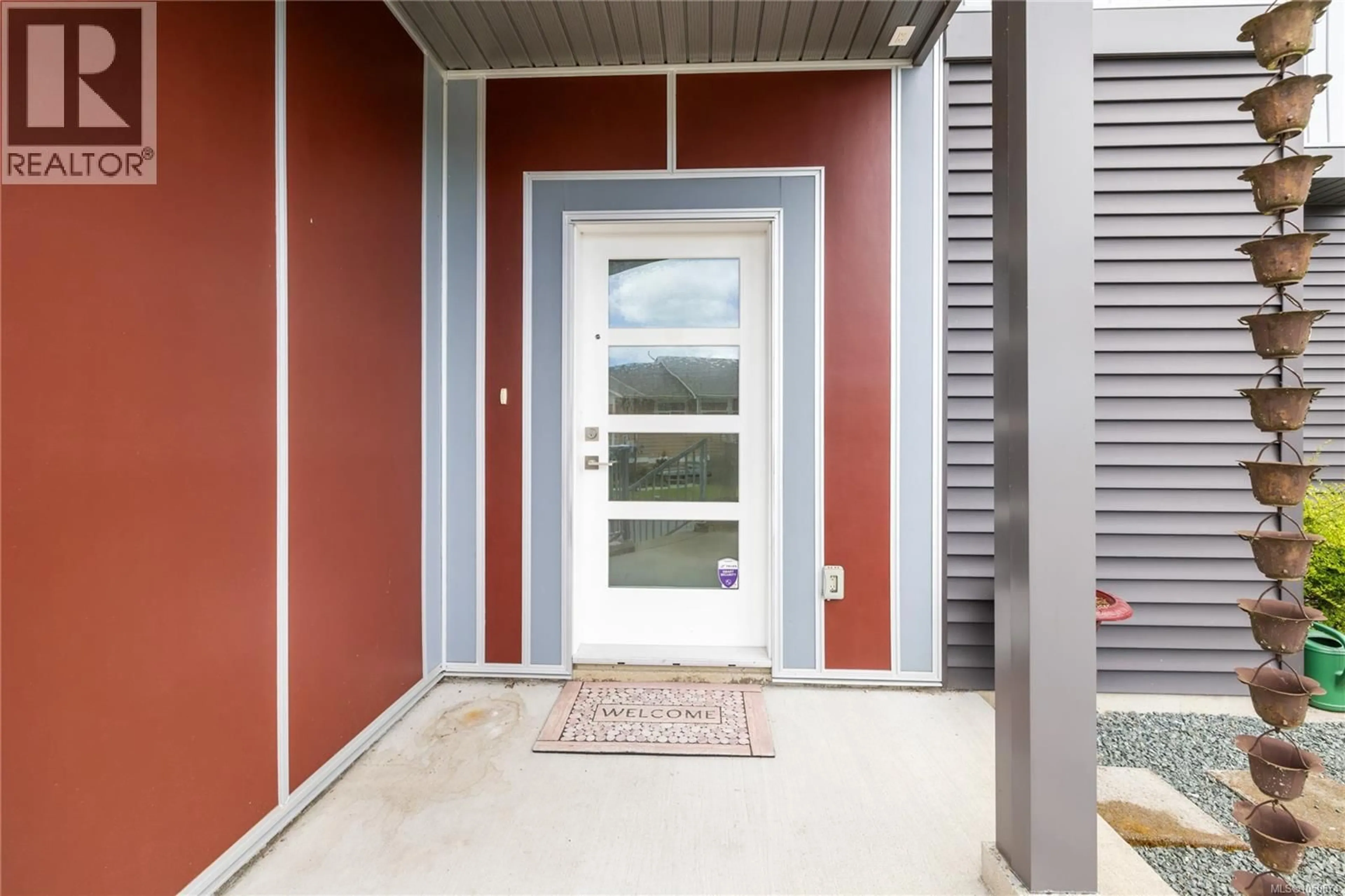 Indoor entryway for 9 - 1584 ADELAIDE STREET, Crofton British Columbia V0R1R0