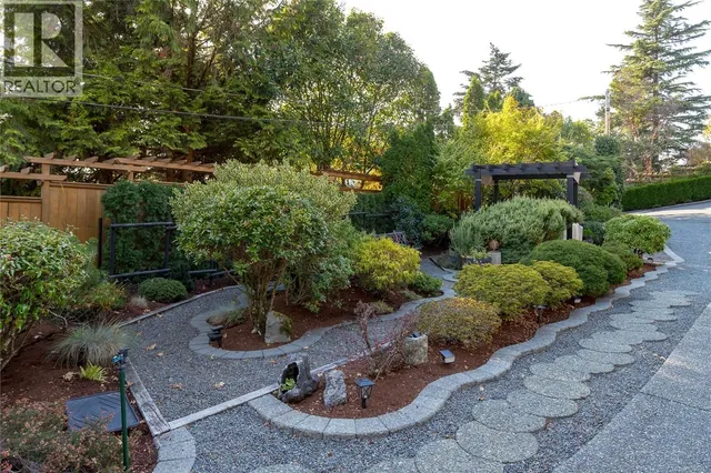 504 LANGVISTA DRIVE, Langford 3